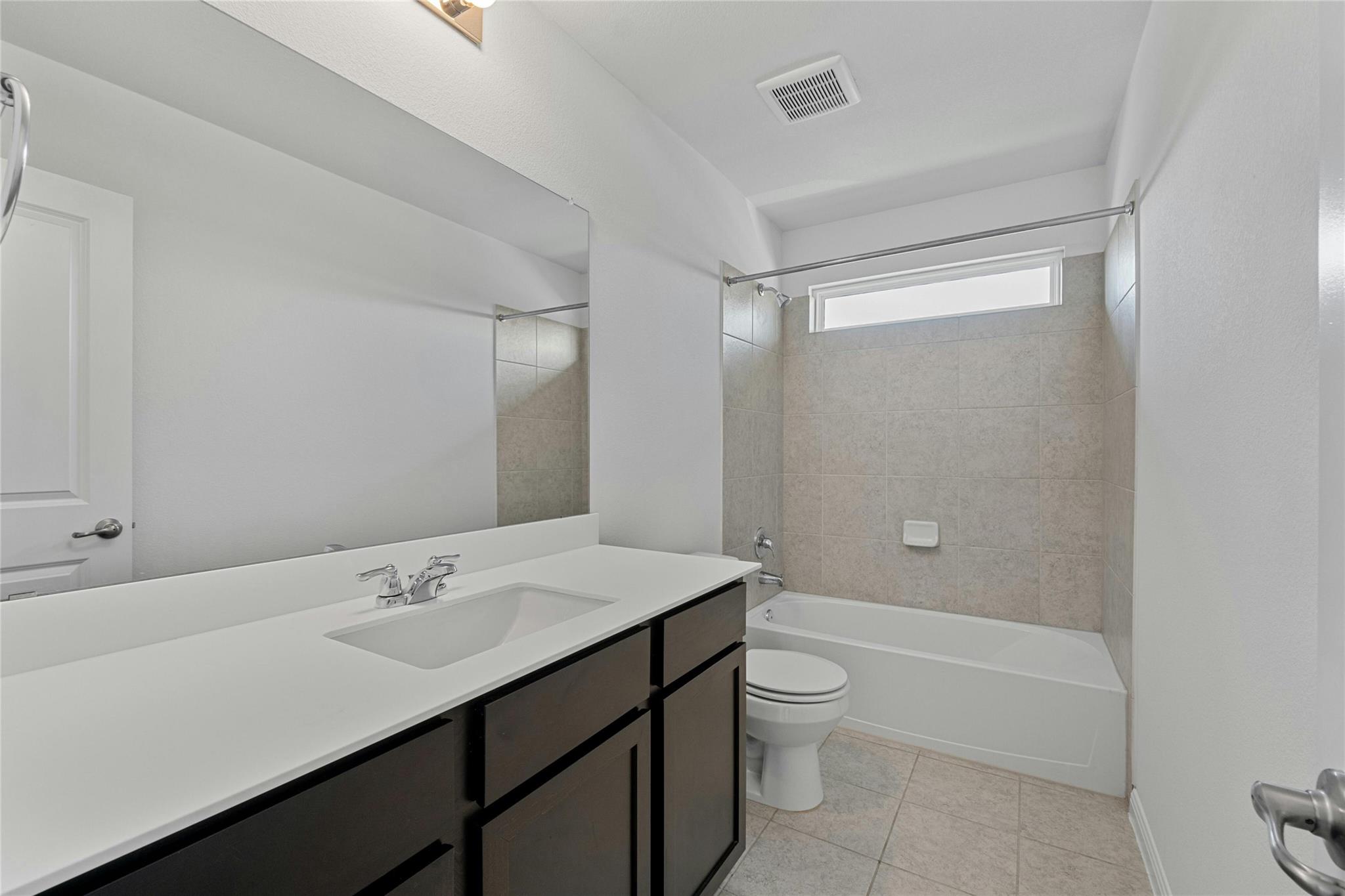9713 Grapevine Leaf Dr Property Photo 14