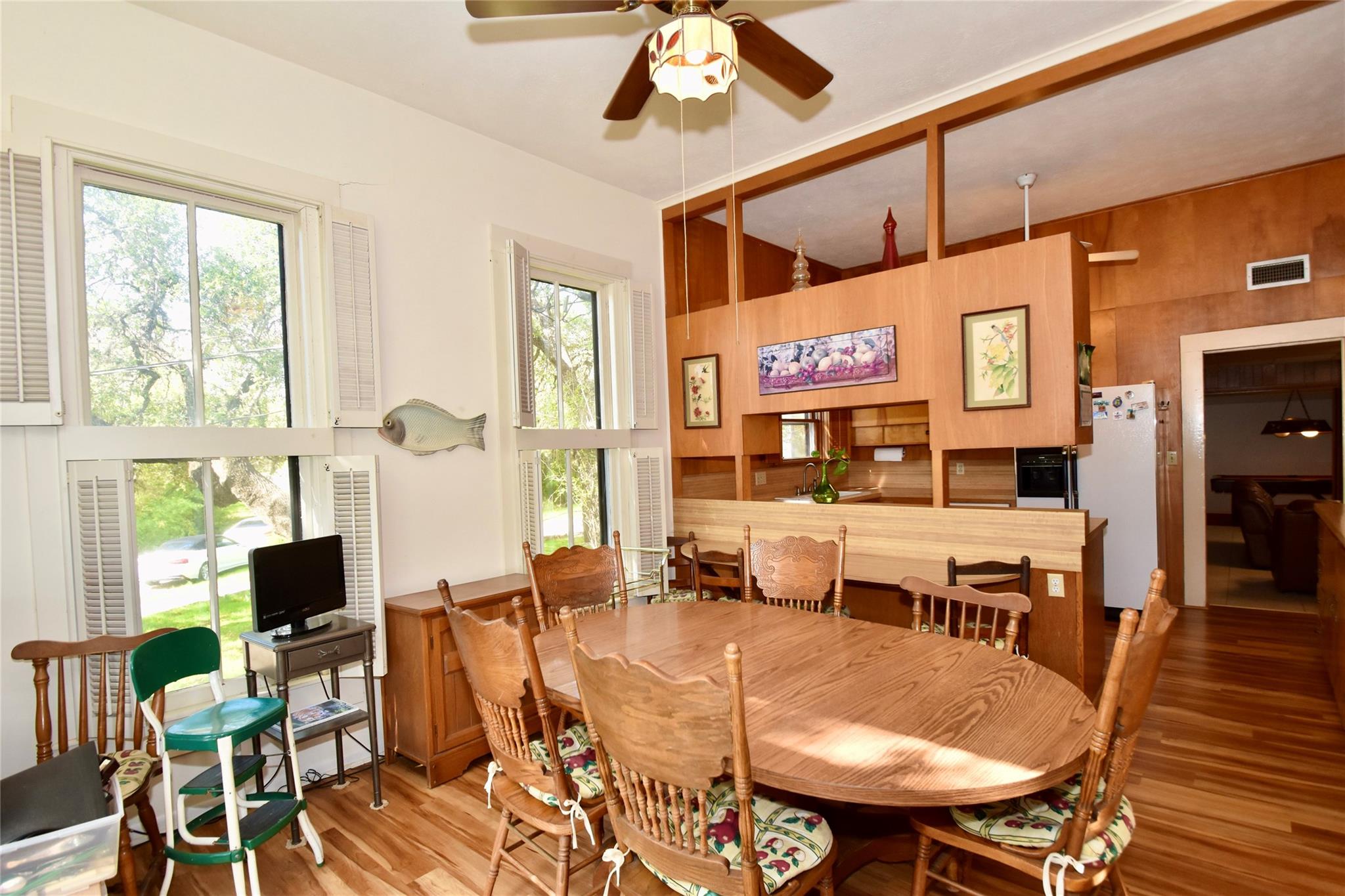 1620 Hofheinz St Property Photo 10