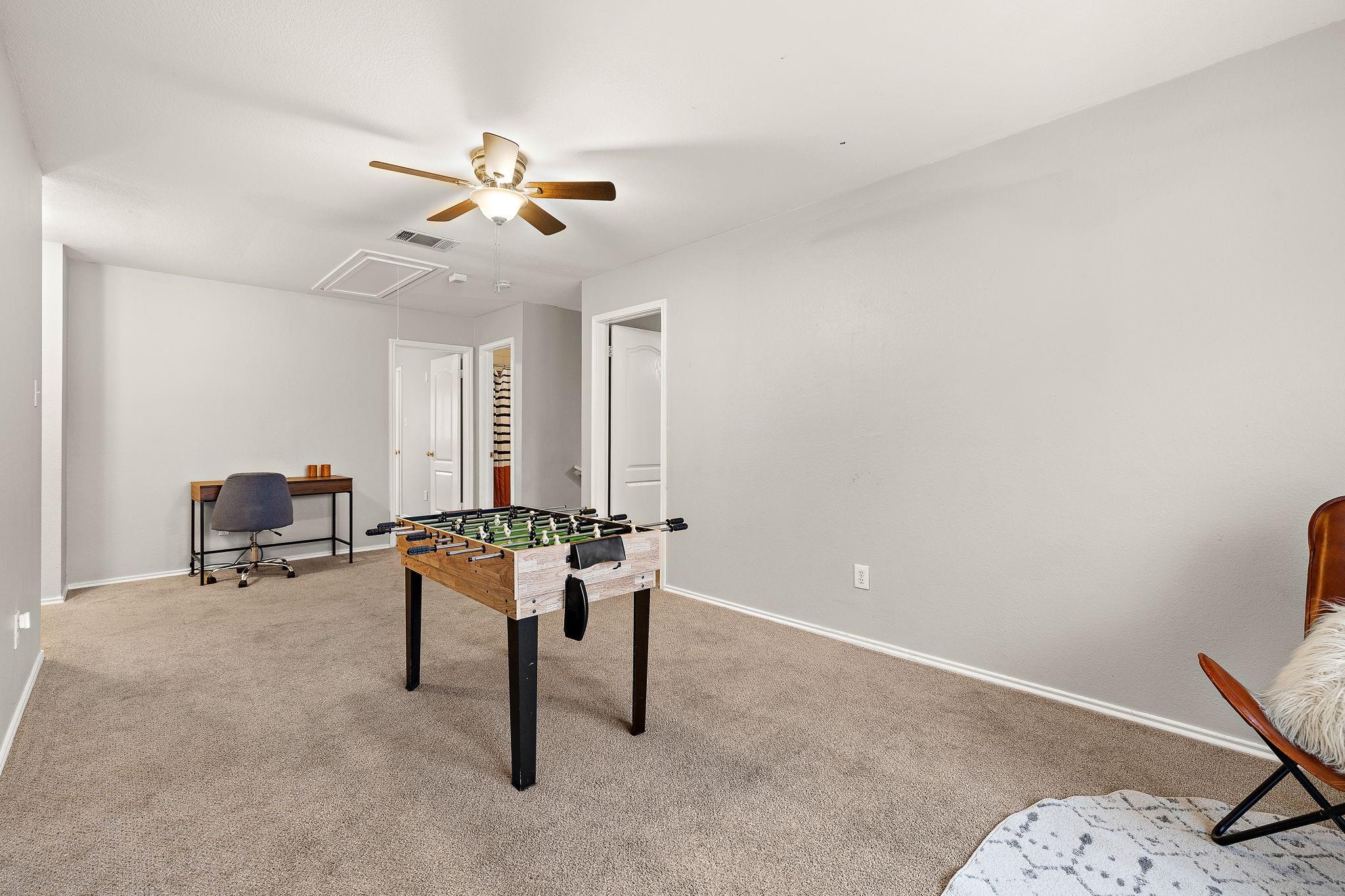 1009 Keeshond Pl Property Photo 20