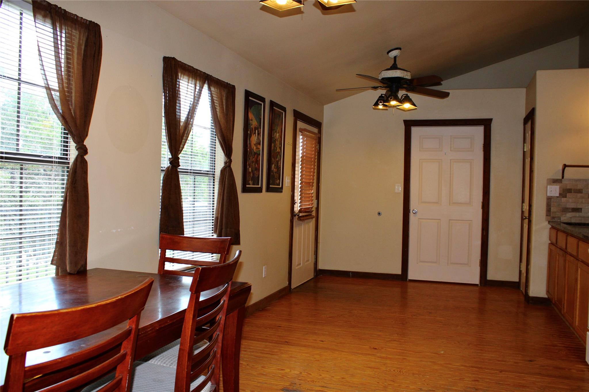 704 Plant Lady Lane Ln Property Photo 26