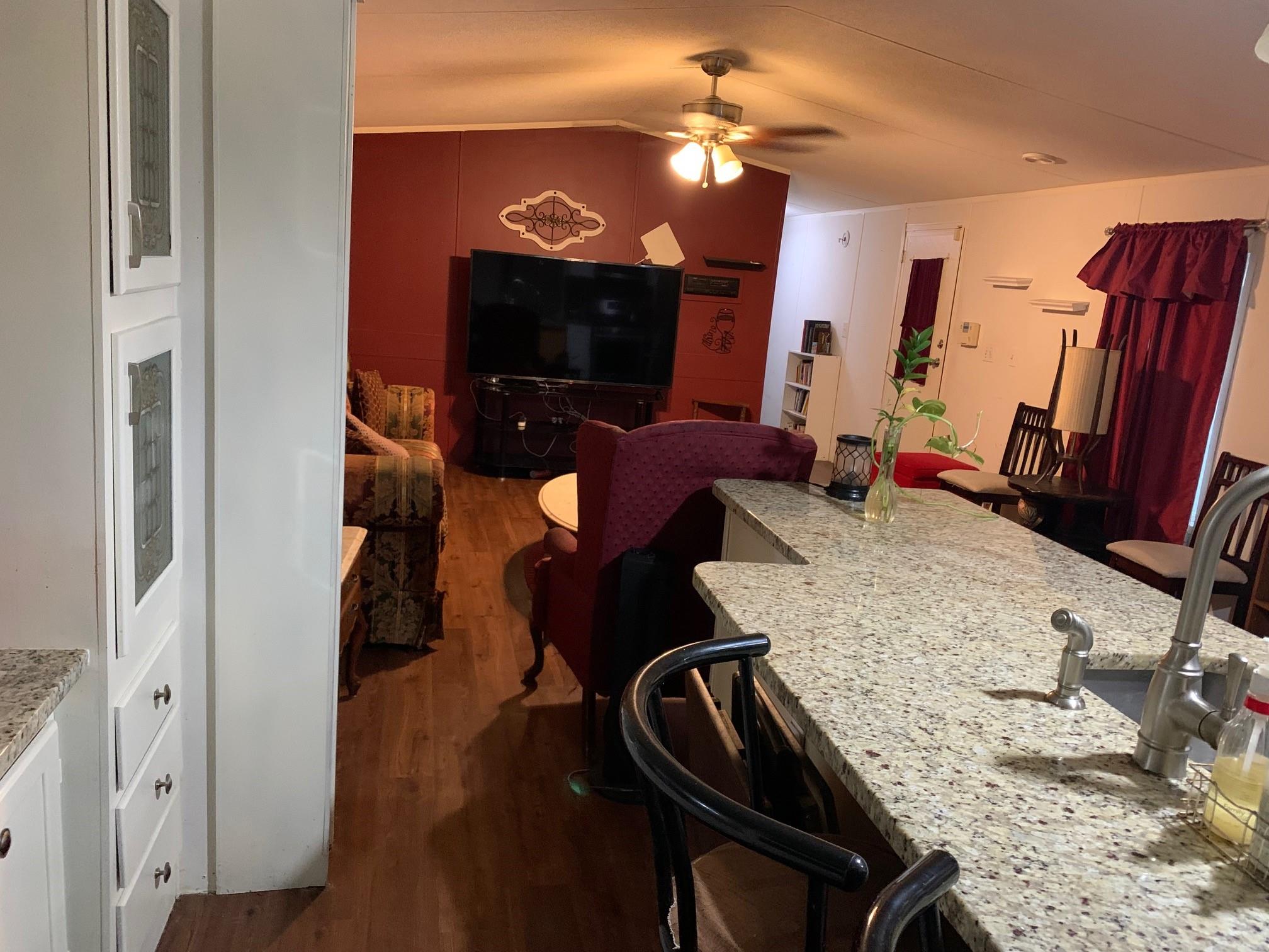 6921 Bennett Ave Property Photo 11