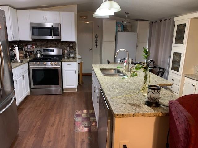 6921 Bennett Ave Property Photo 12