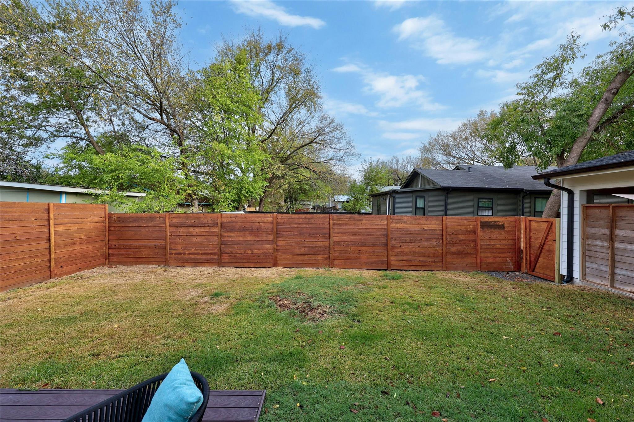 1108 Christie Dr B Property Photo 25