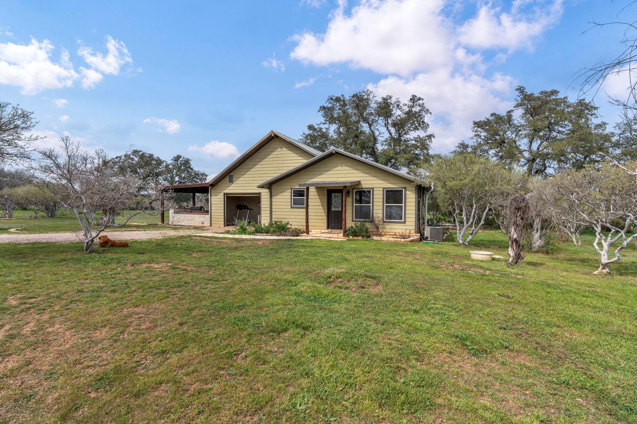 1619 Althaus Ranch Rd Property Photo 3