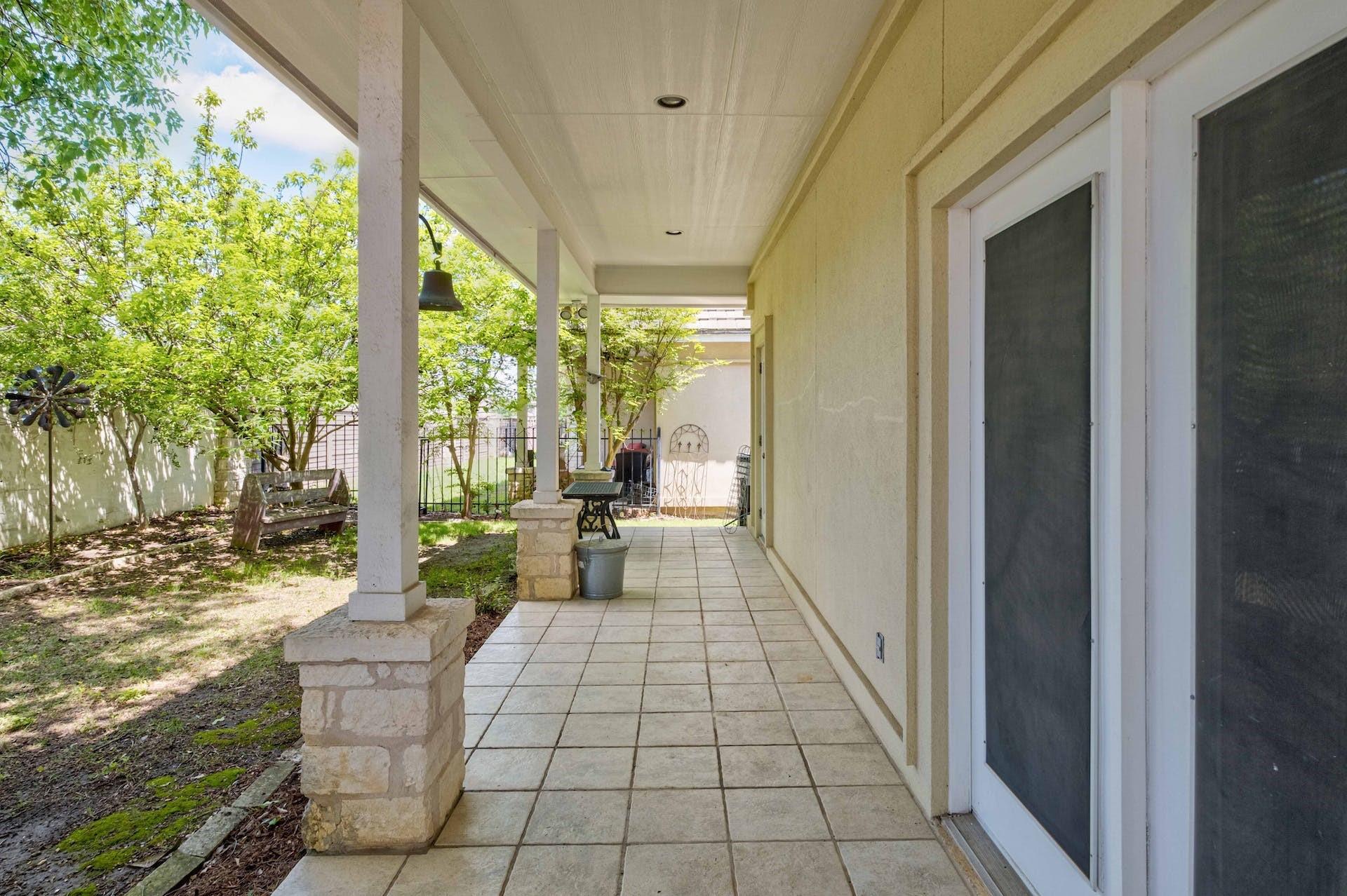 2249 Garden Ct Property Photo 22