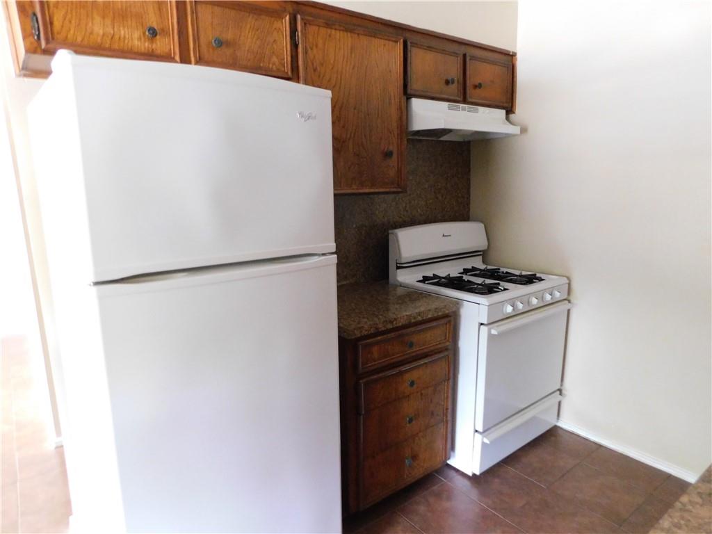 8514 Dryfield Dr A Property Photo 5