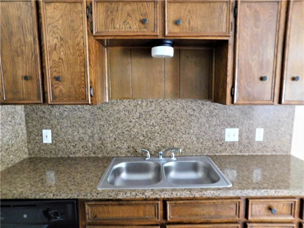 8514 Dryfield Dr A Property Photo 7