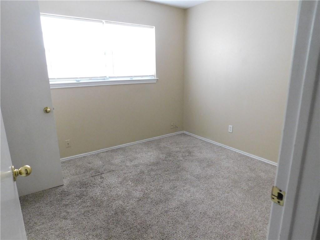 8514 Dryfield Dr A Property Photo 12