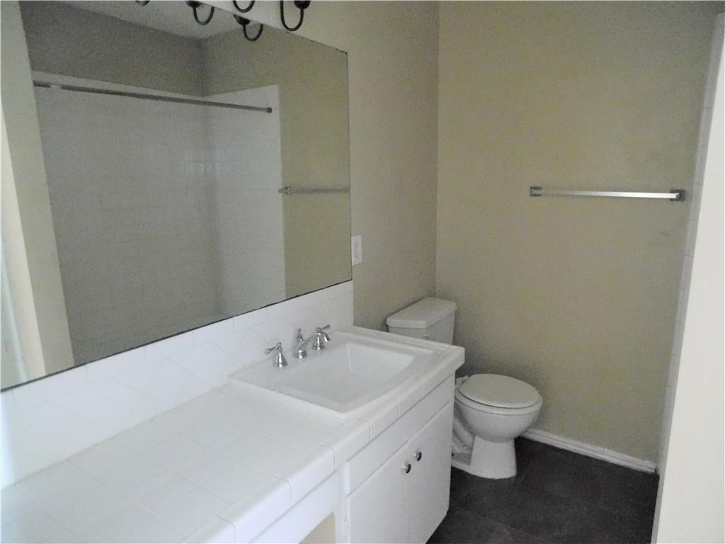 8514 Dryfield Dr A Property Photo 13