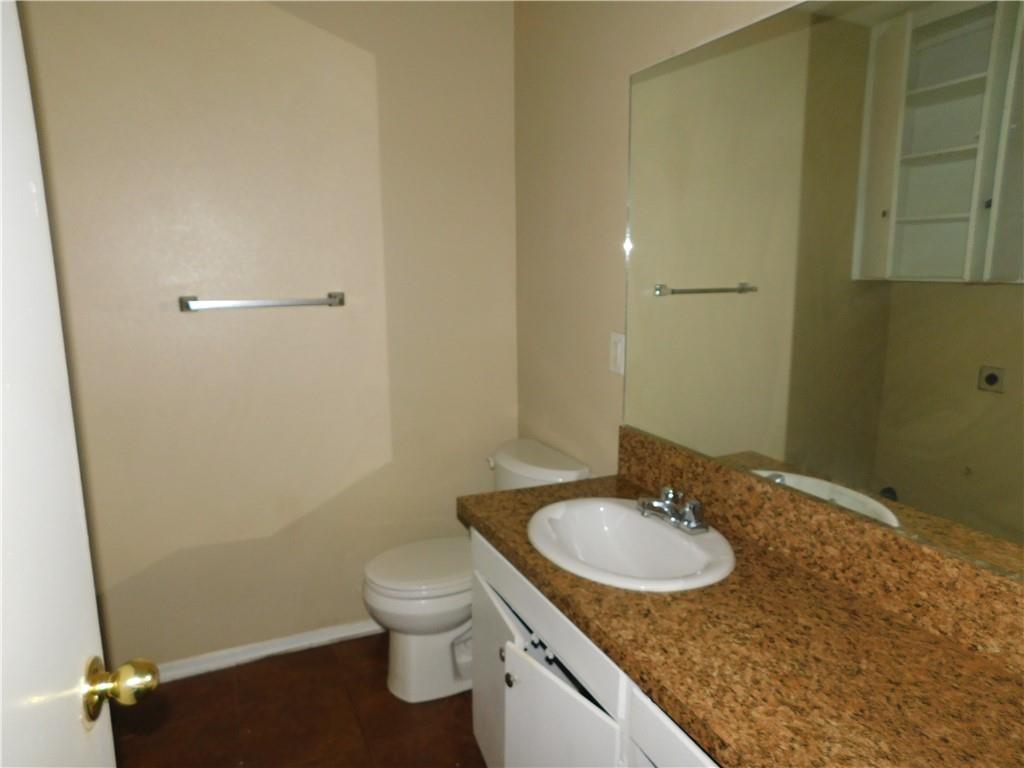 8514 Dryfield Dr A Property Photo 14