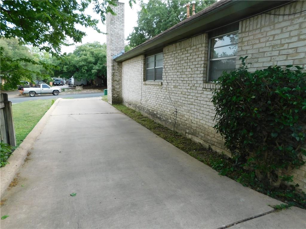 8514 Dryfield Dr A Property Photo 20