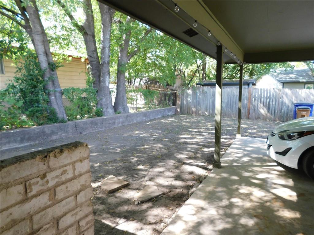 8514 Dryfield Dr A Property Photo 22