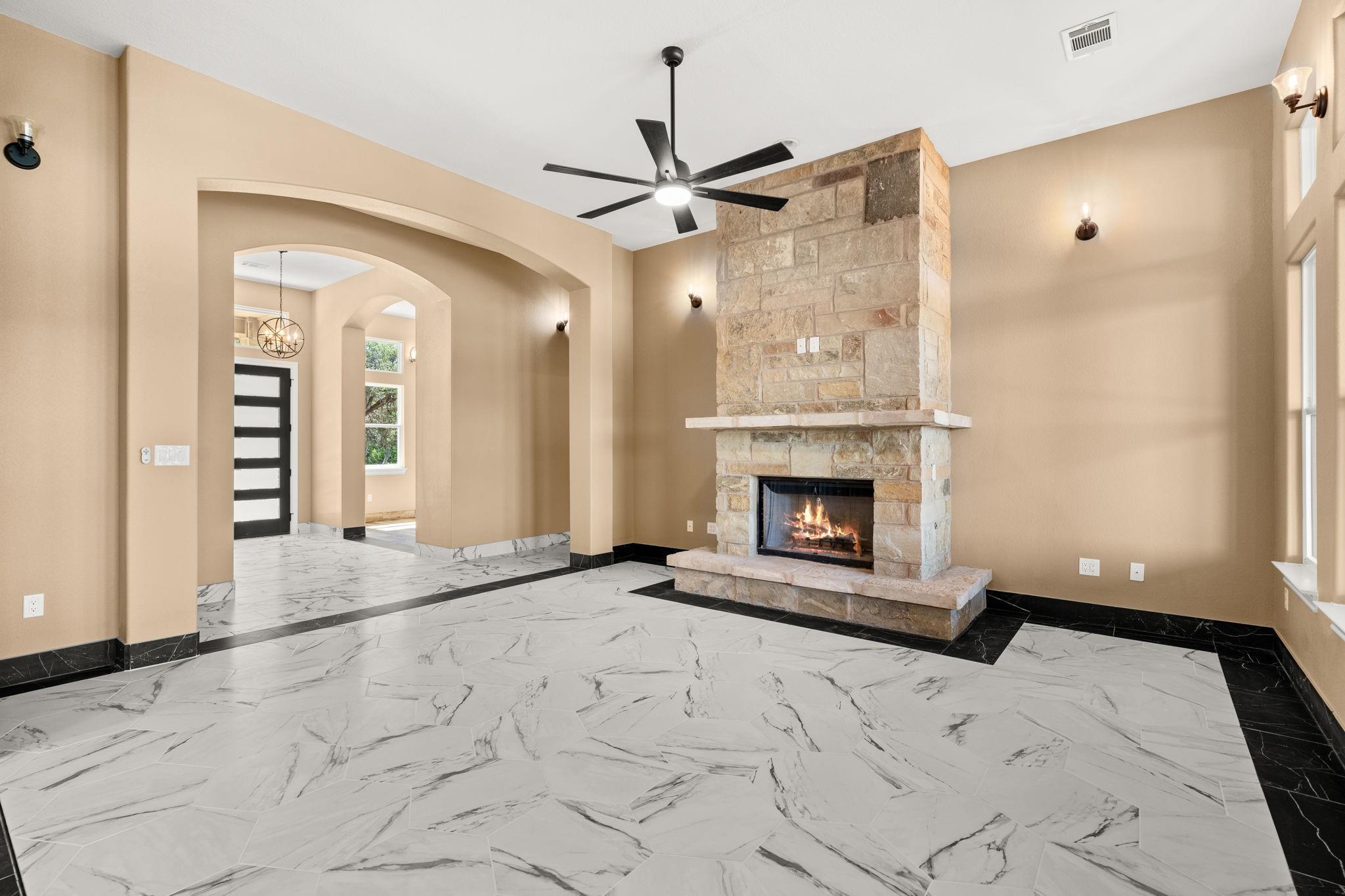 1410 Cattail Property Photo 6