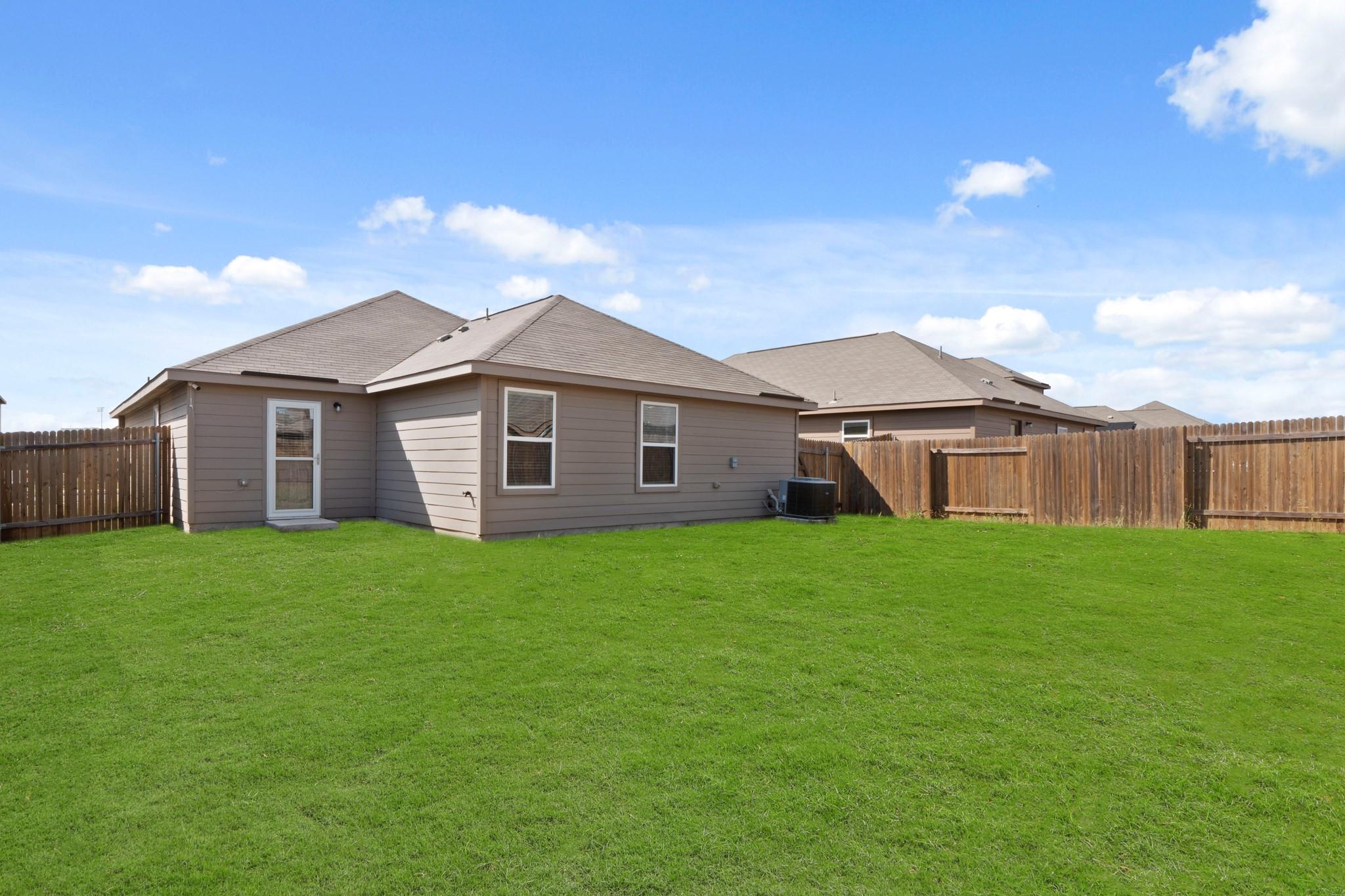 14316 Boomtown Way Property Photo 28