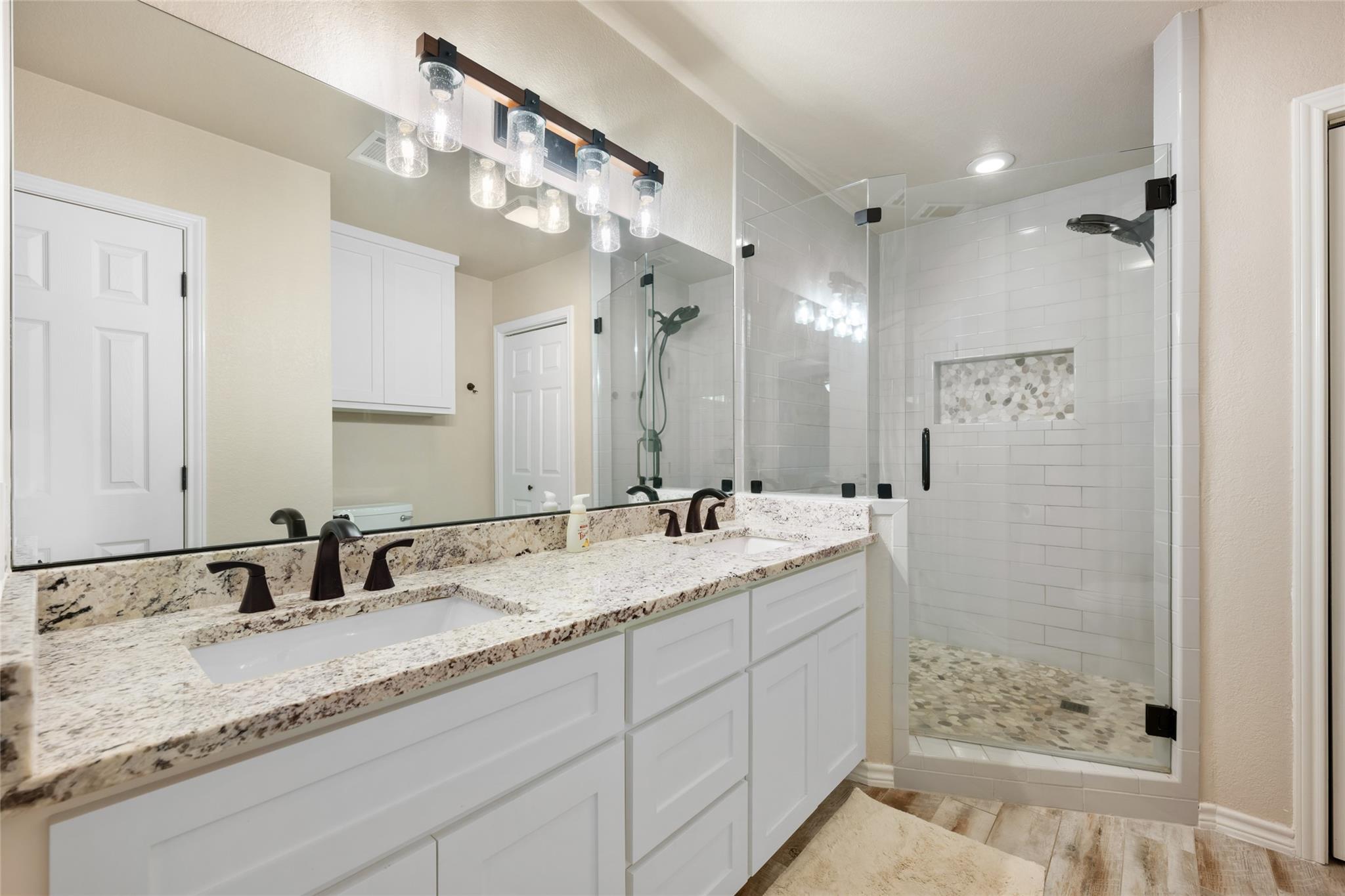 121 Dog Run Property Photo 16