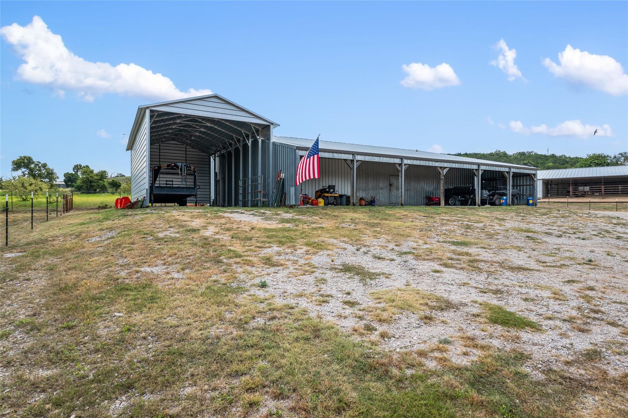 121 Dog Run Property Photo 20