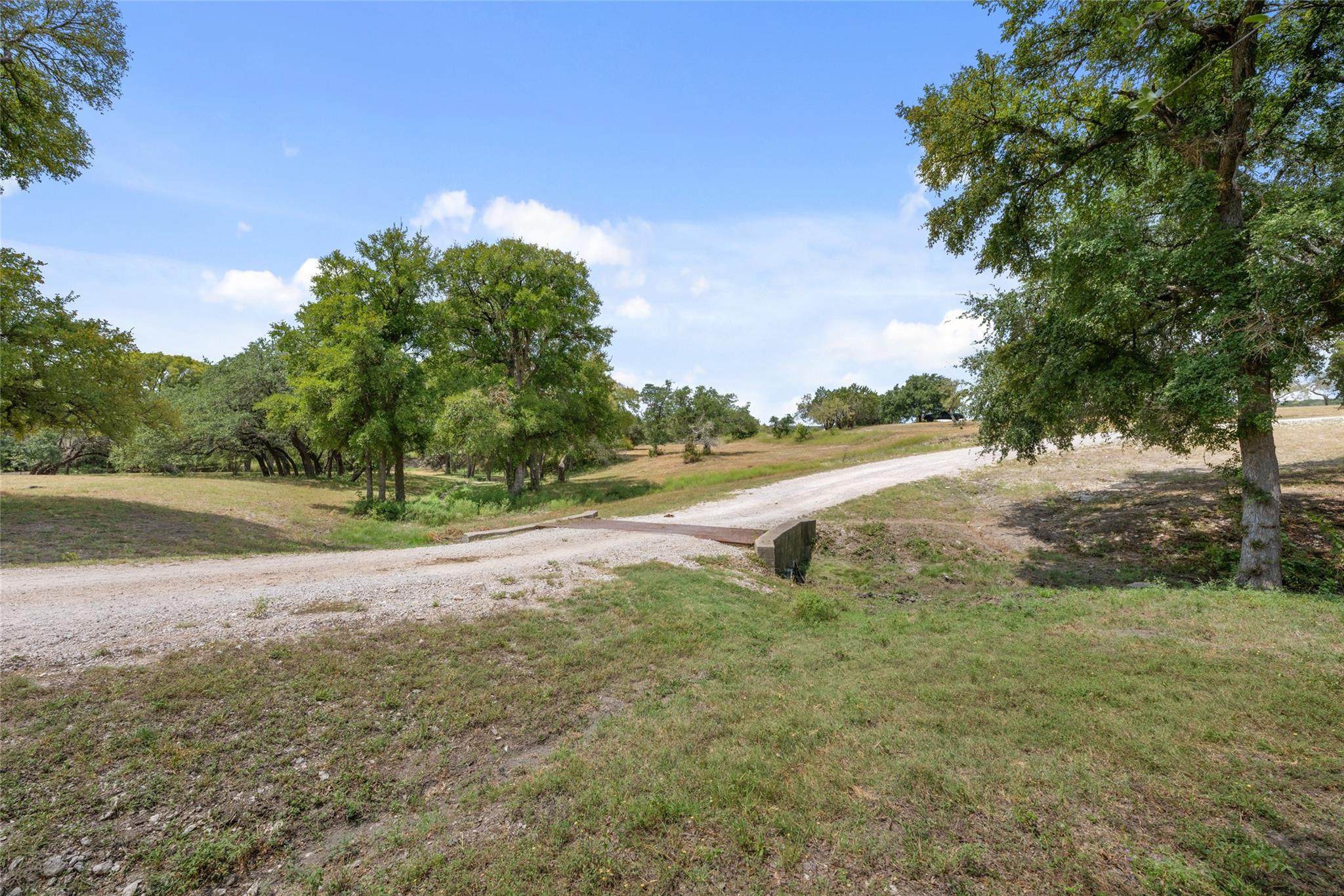 121 Dog Run Property Photo 33