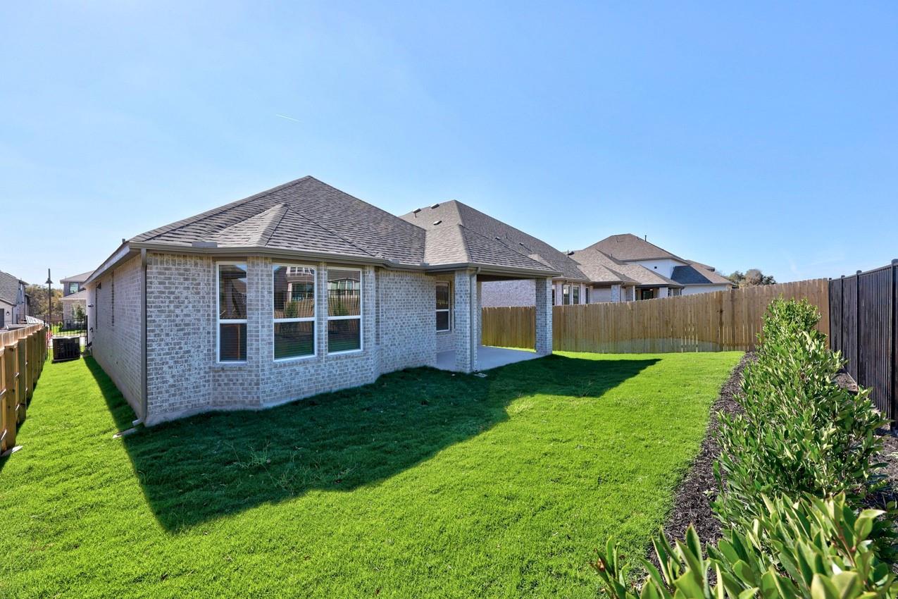 516 Gerona Ct Property Photo 19