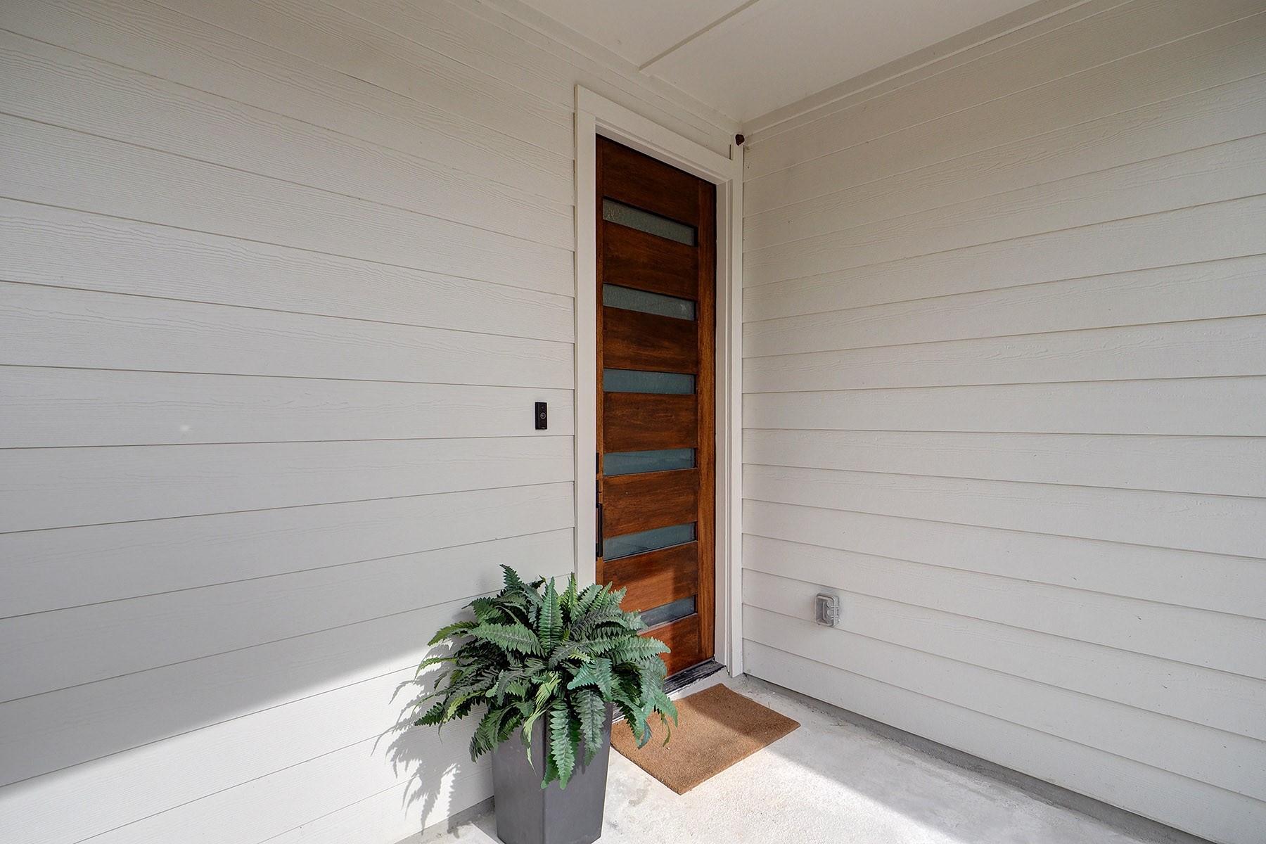 1365 Overbrook Ln Property Photo 3