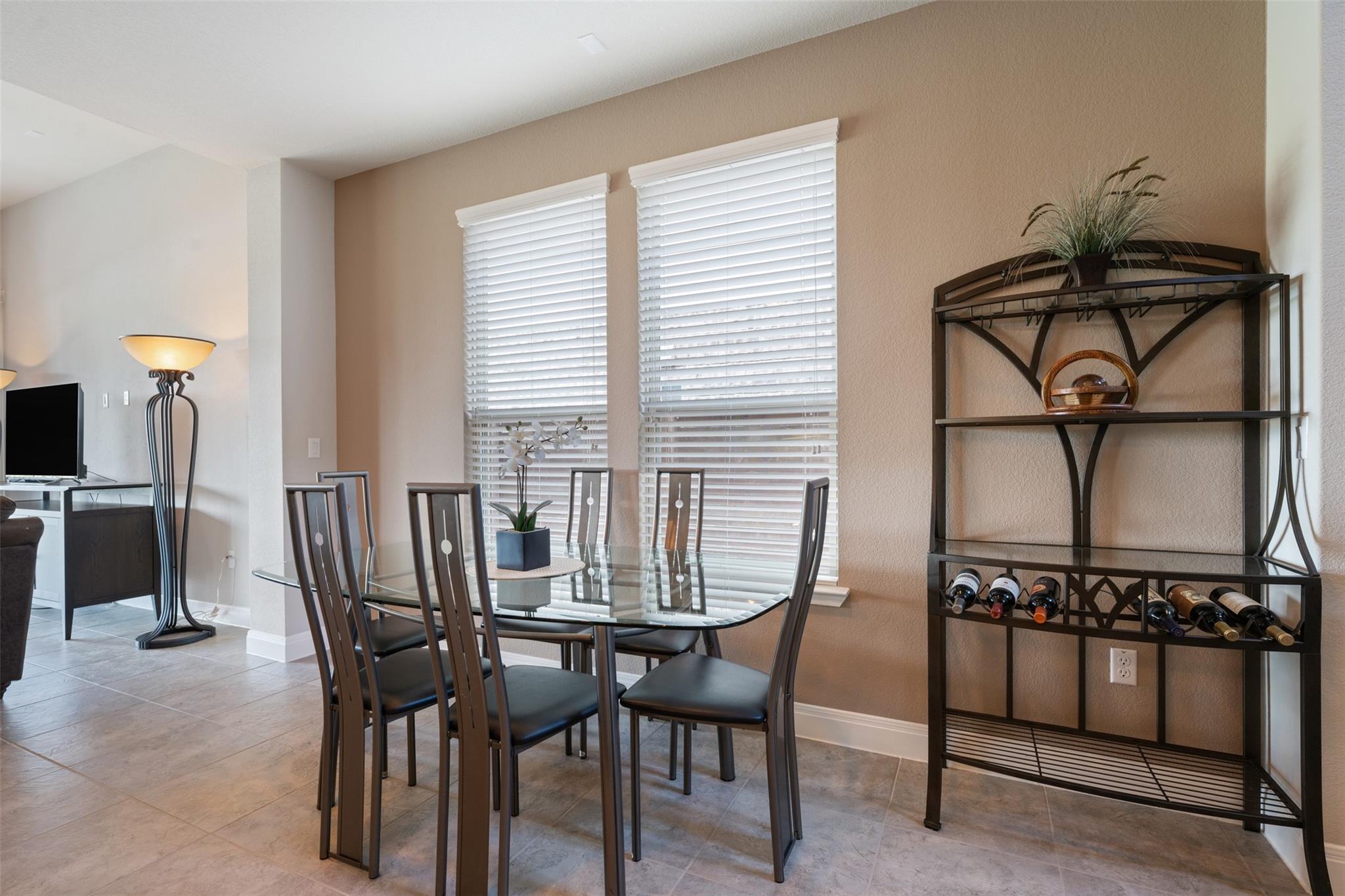 10409 Turnbull Loop 5 Property Photo 10