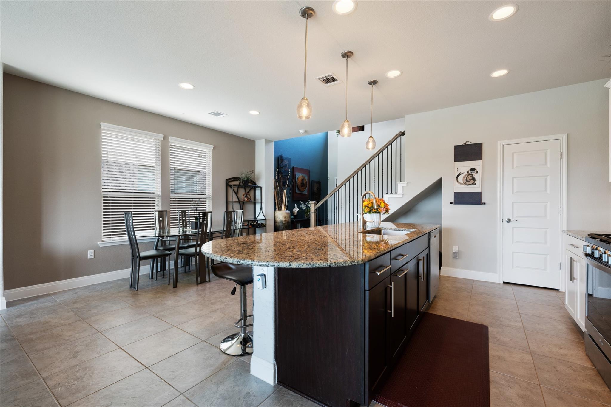 10409 Turnbull Loop 5 Property Photo 16