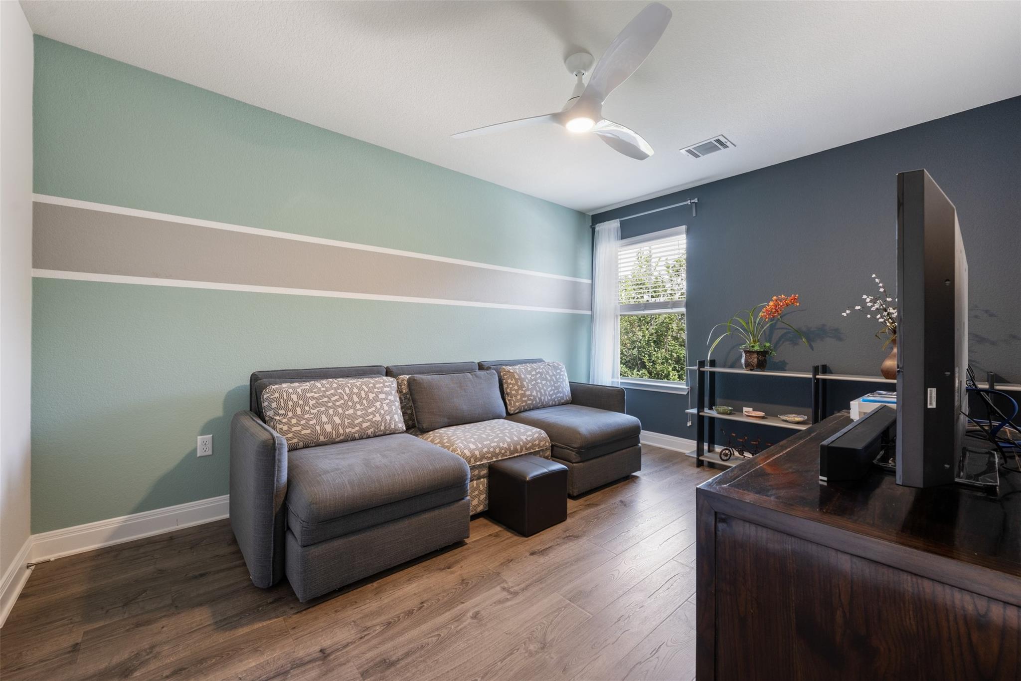 10409 Turnbull Loop 5 Property Photo 27