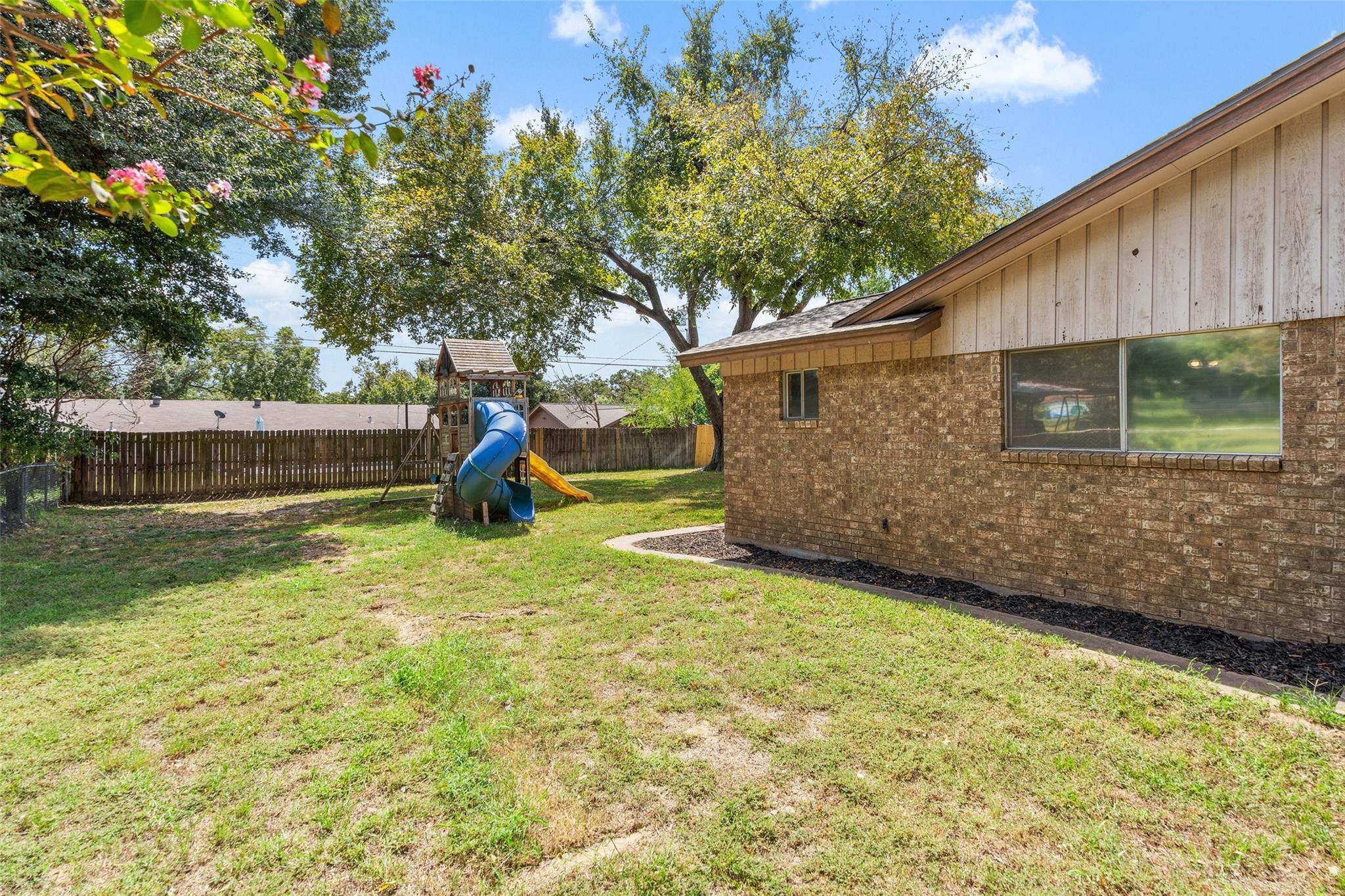 2203 Murray Ave Property Photo 33