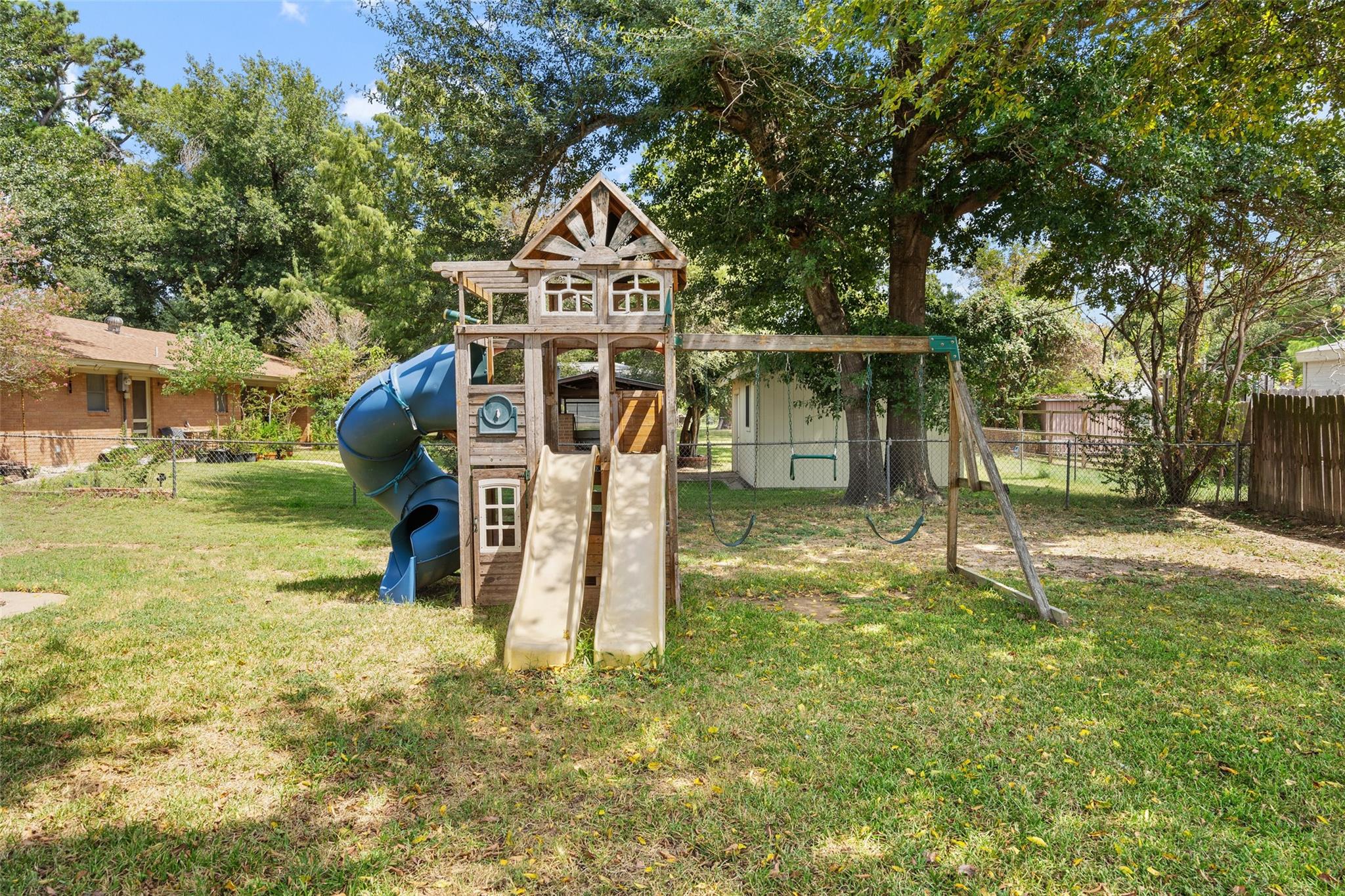 2203 Murray Ave Property Photo 34