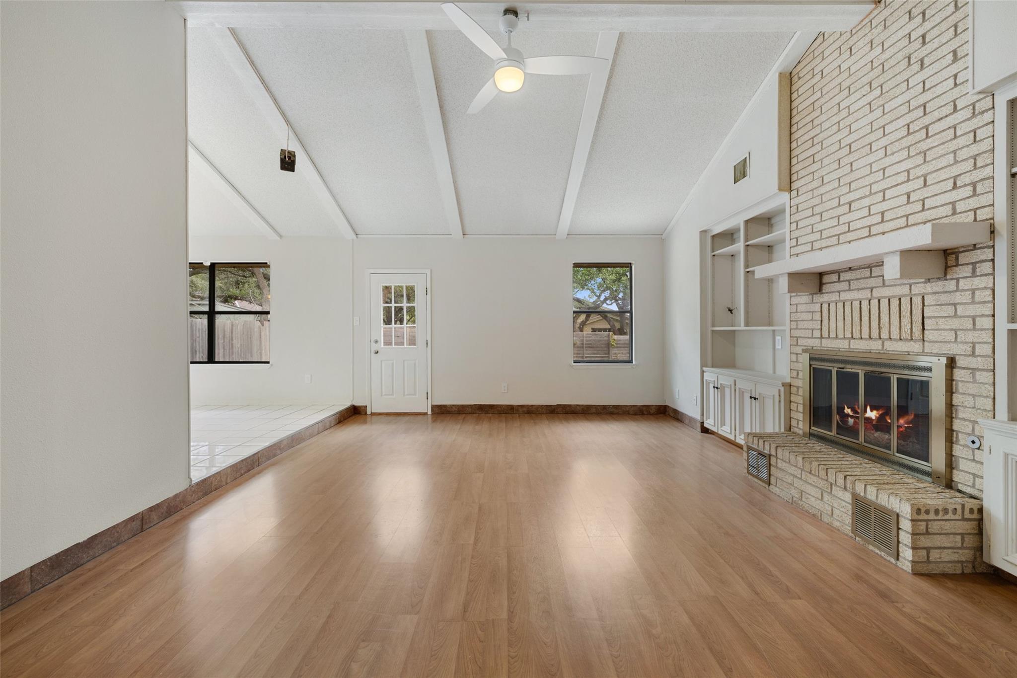 6700 Colina Ln Property Photo 10