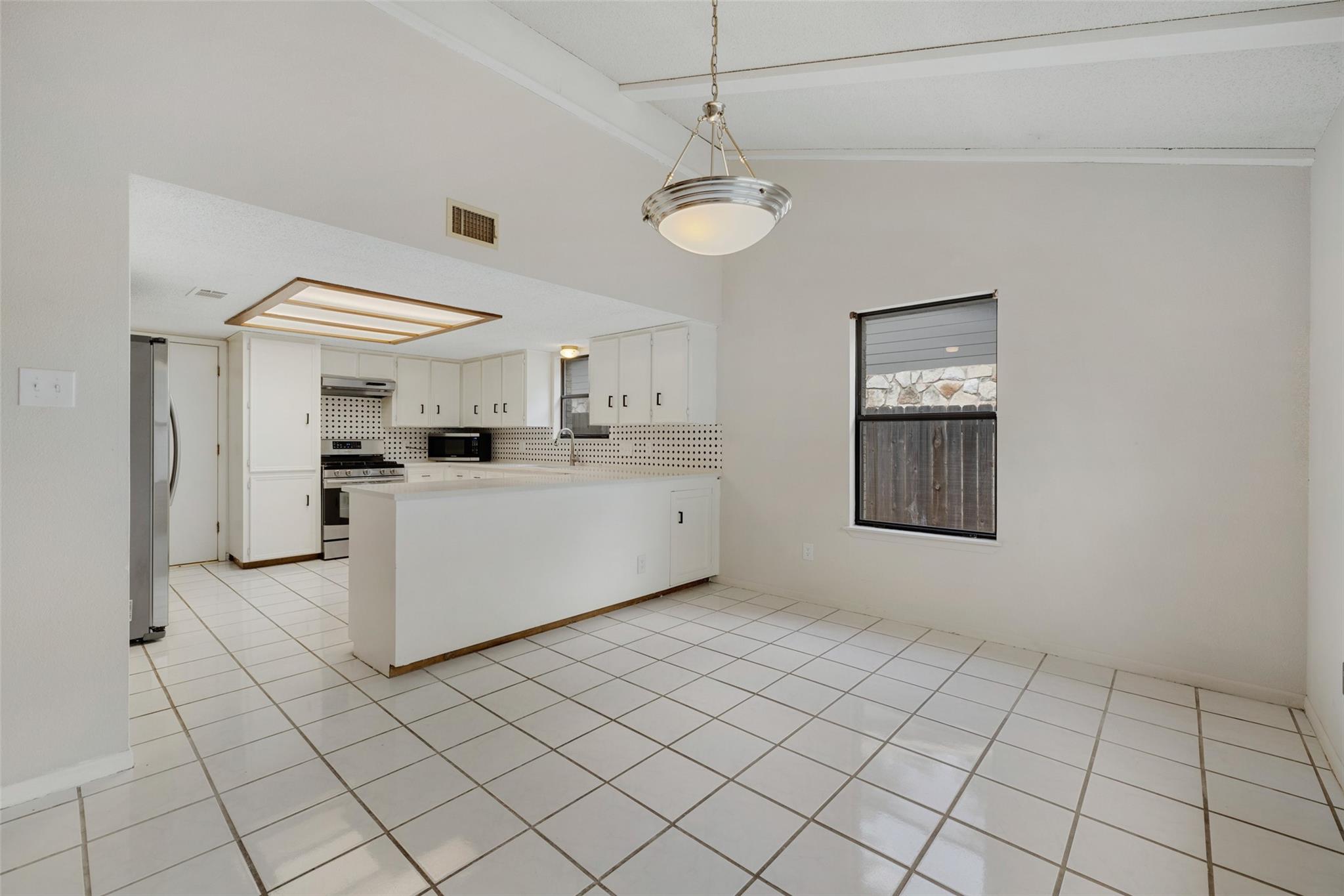6700 Colina Ln Property Photo 12