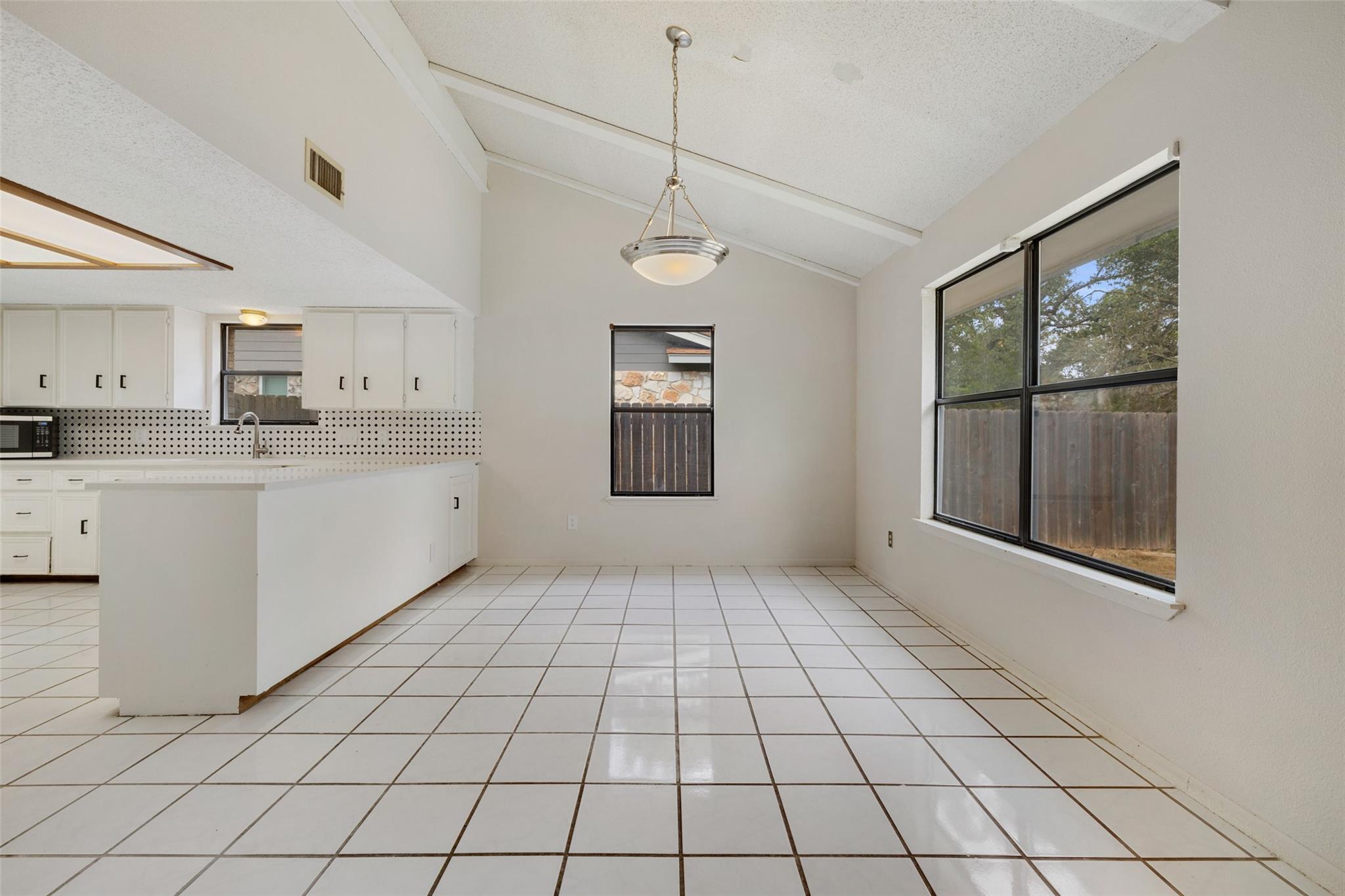 6700 Colina Ln Property Photo 13
