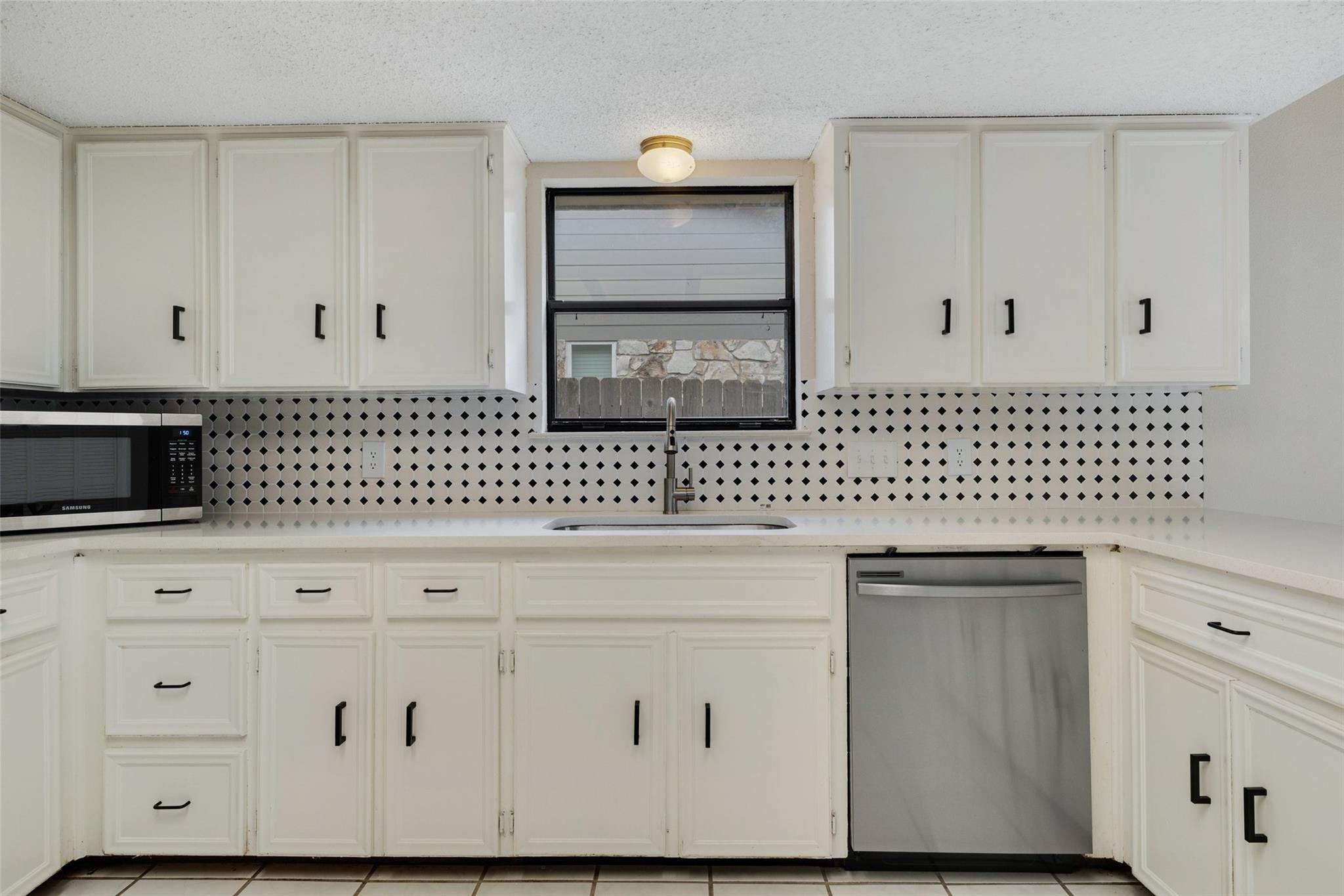 6700 Colina Ln Property Photo 17