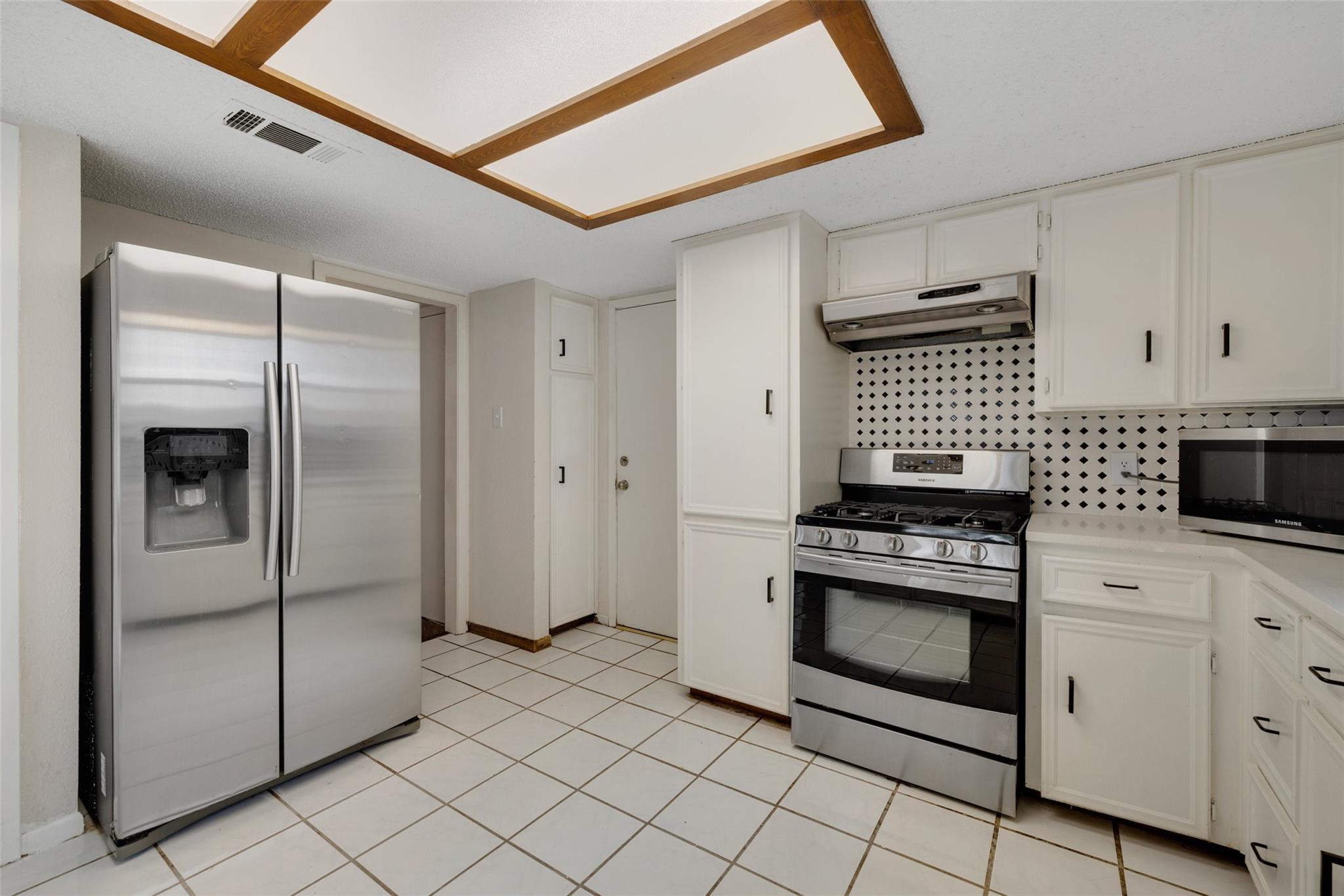 6700 Colina Ln Property Photo 18