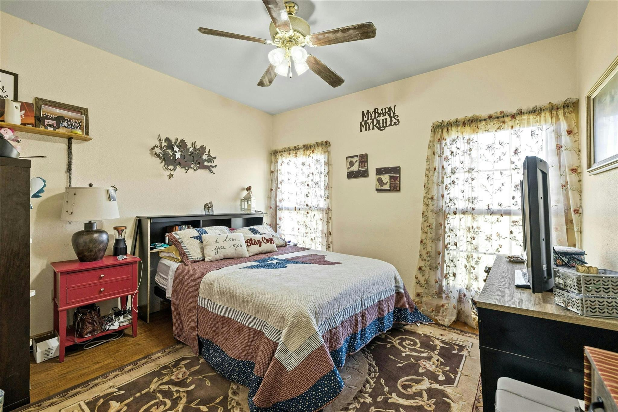 14410 Hero Way Property Photo 11