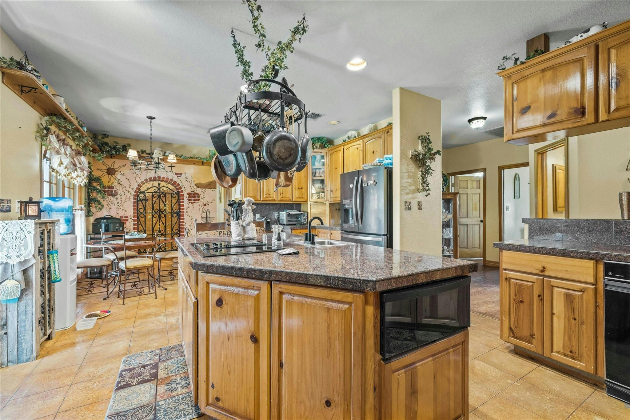 14410 Hero Way Property Photo 22