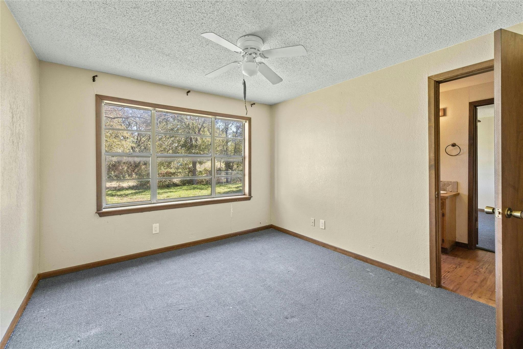 14410 Hero Way Property Photo 32