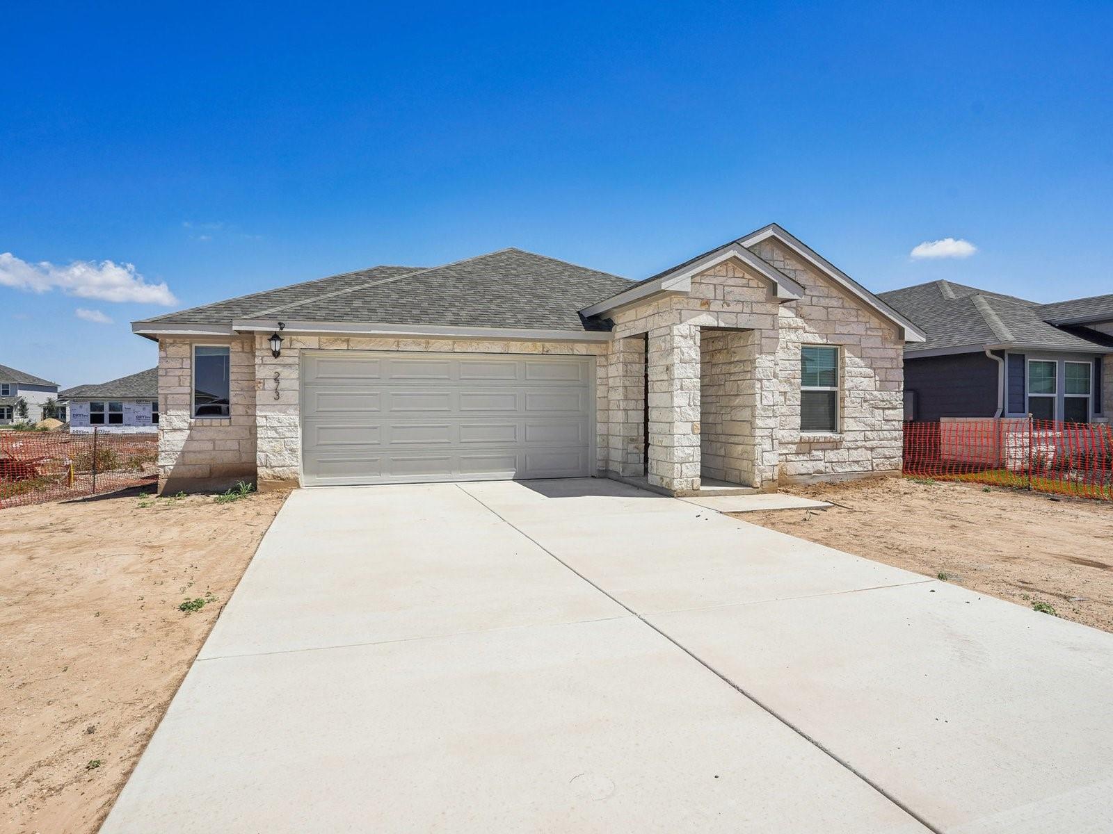 273 Honey Onyx Trl Property Photo 4
