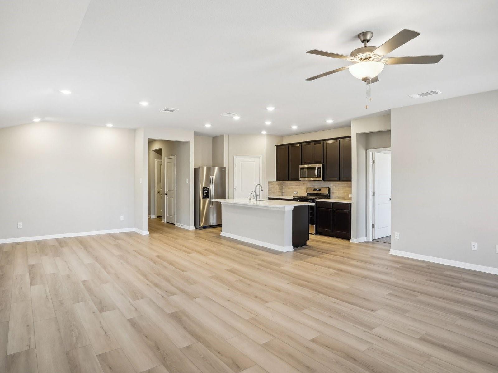 273 Honey Onyx Trl Property Photo 9