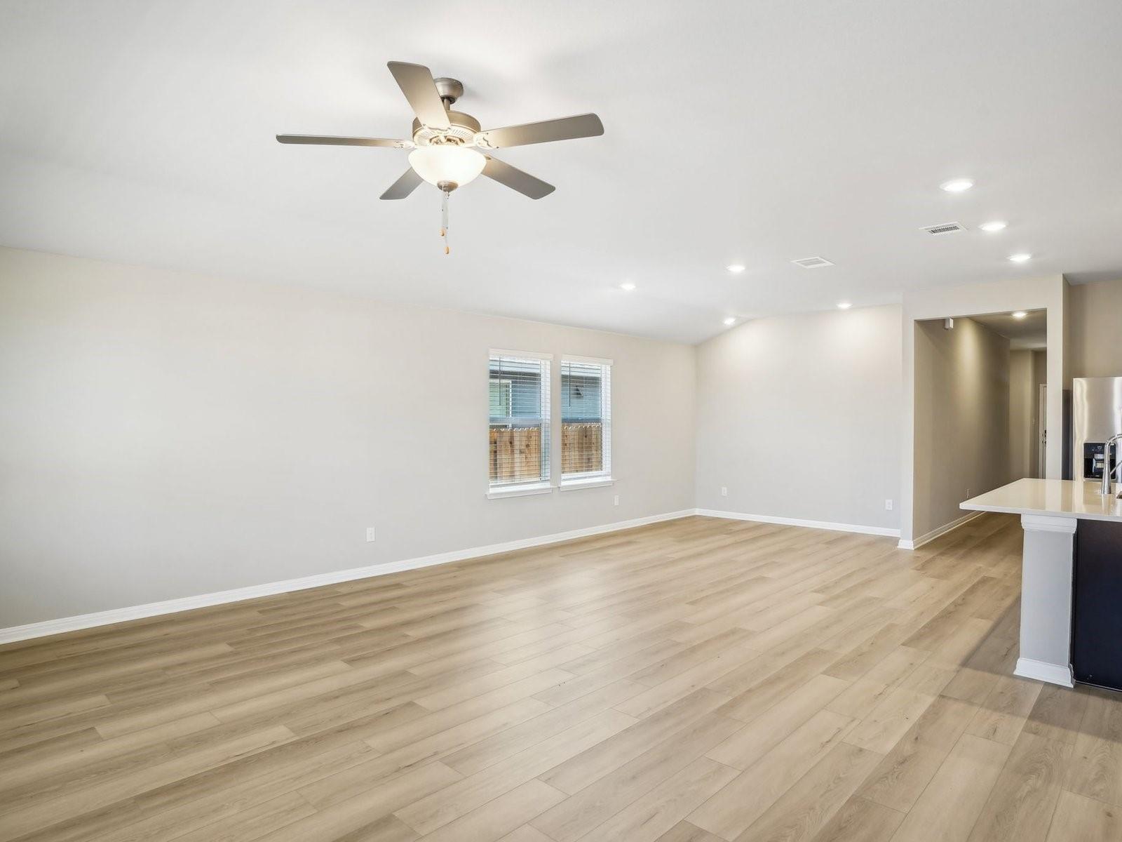 273 Honey Onyx Trl Property Photo 10