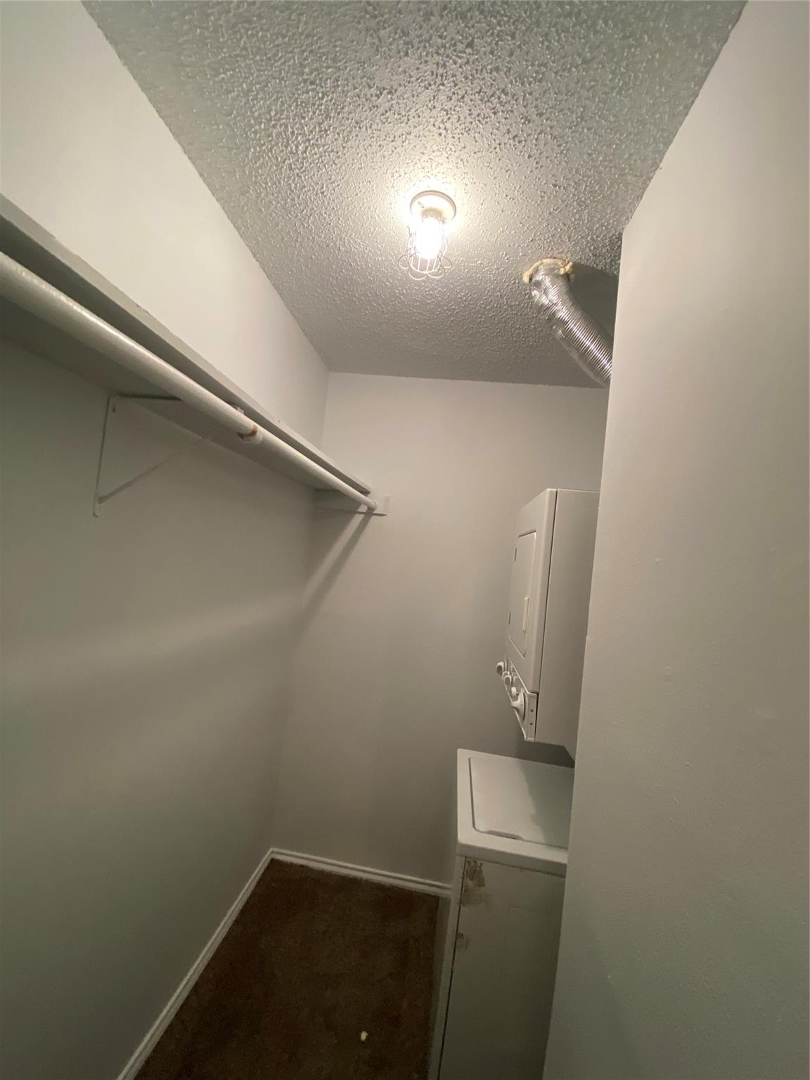 2401 Leon St 201 Property Photo 9