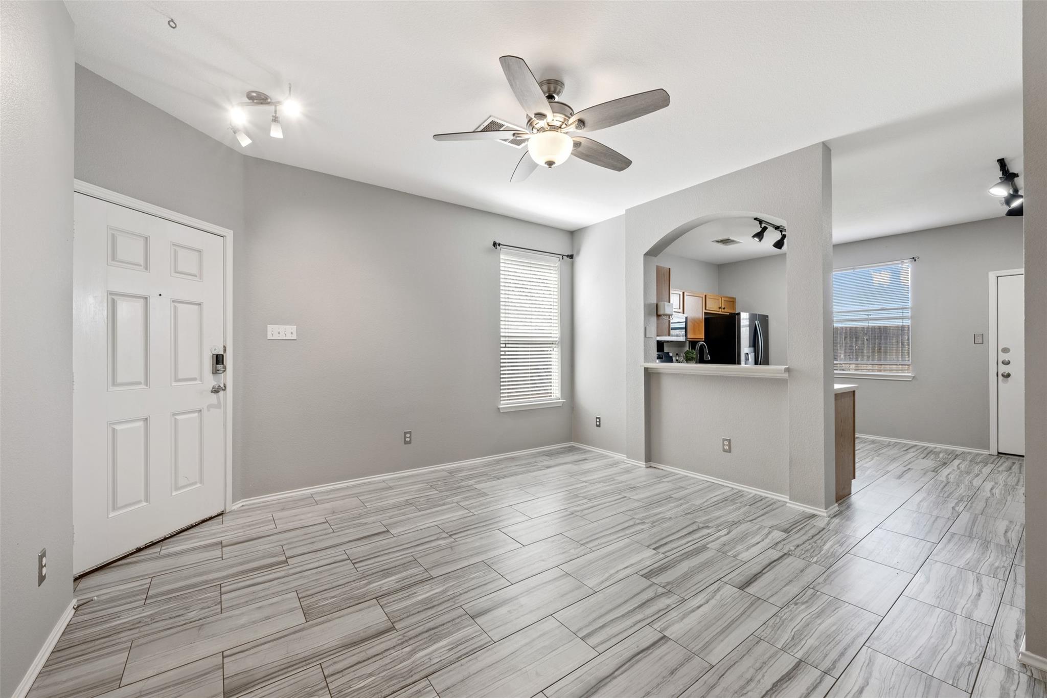 14524 Charles Dickens Dr A Property Photo 6