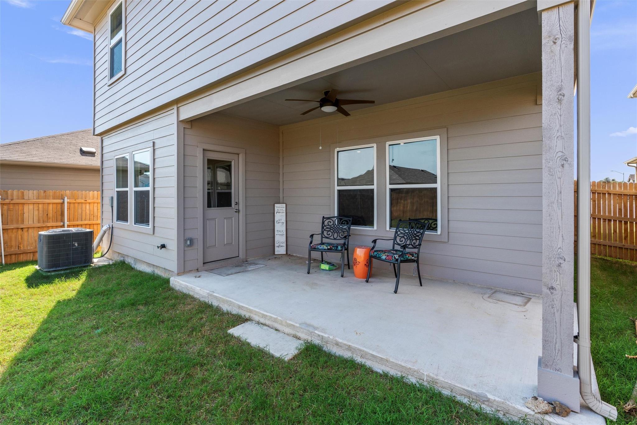 11104 Roving Pass Property Photo 29