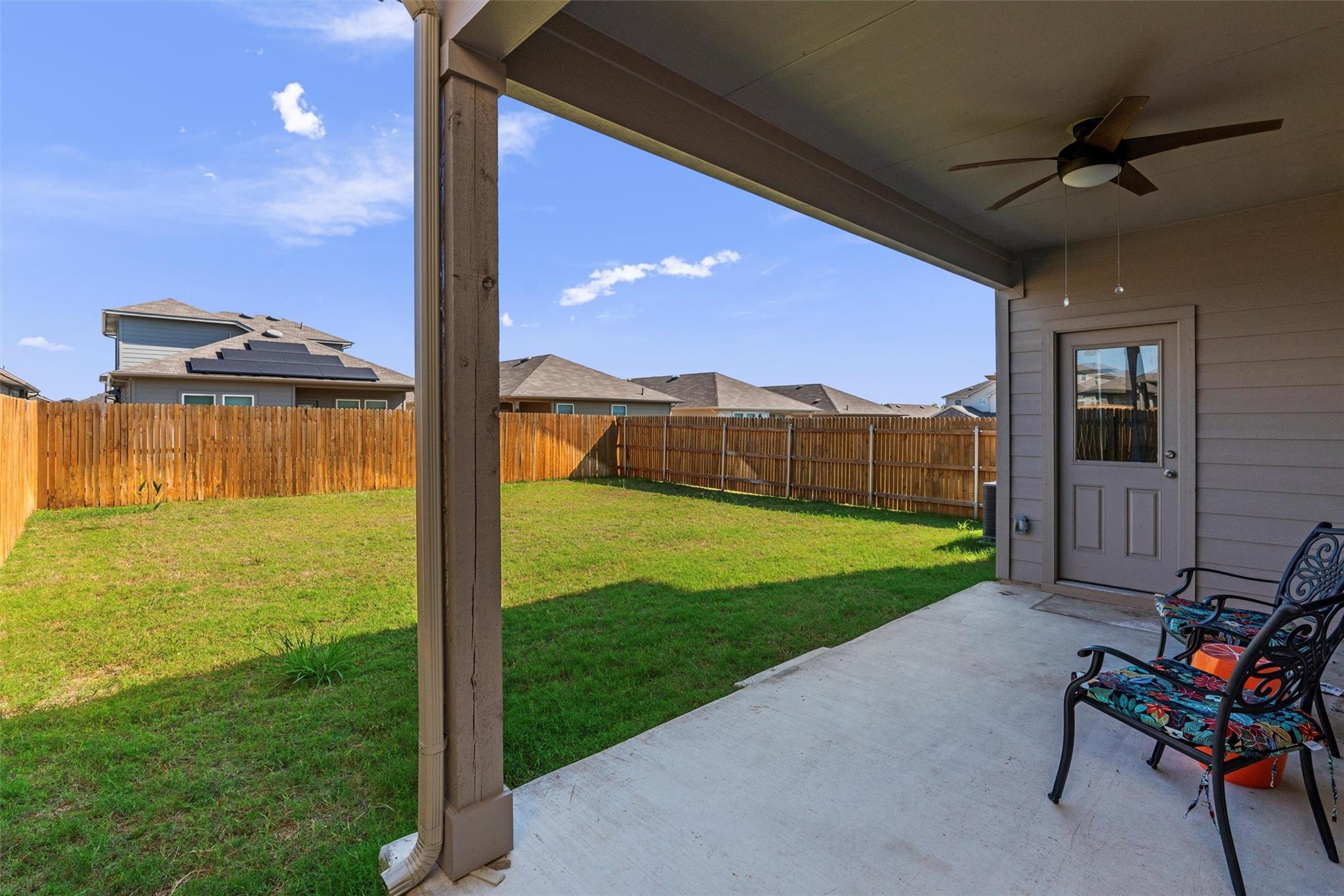 11104 Roving Pass Property Photo 30