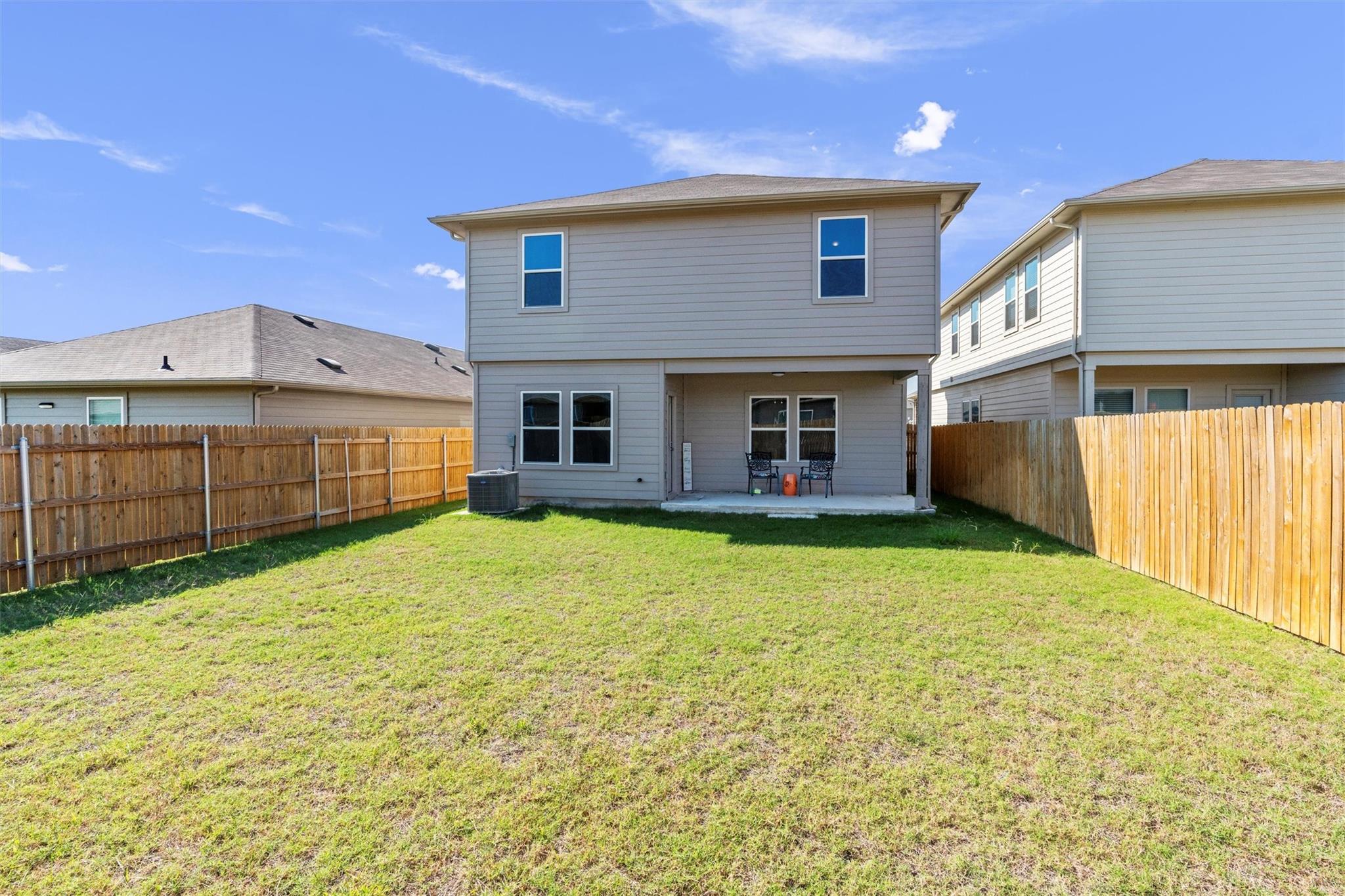 11104 Roving Pass Property Photo 31