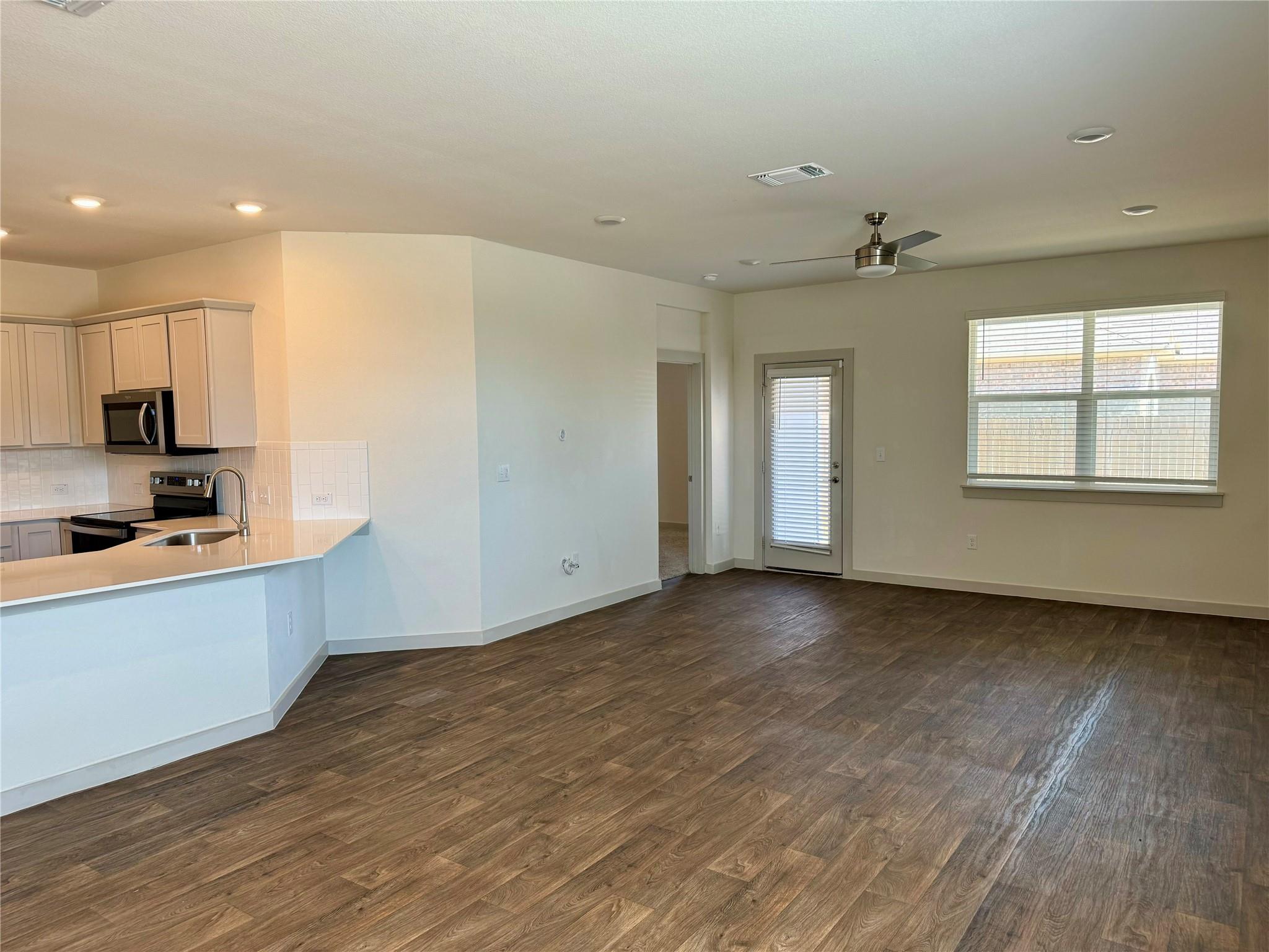 13009 Kearns Dr Property Photo 7