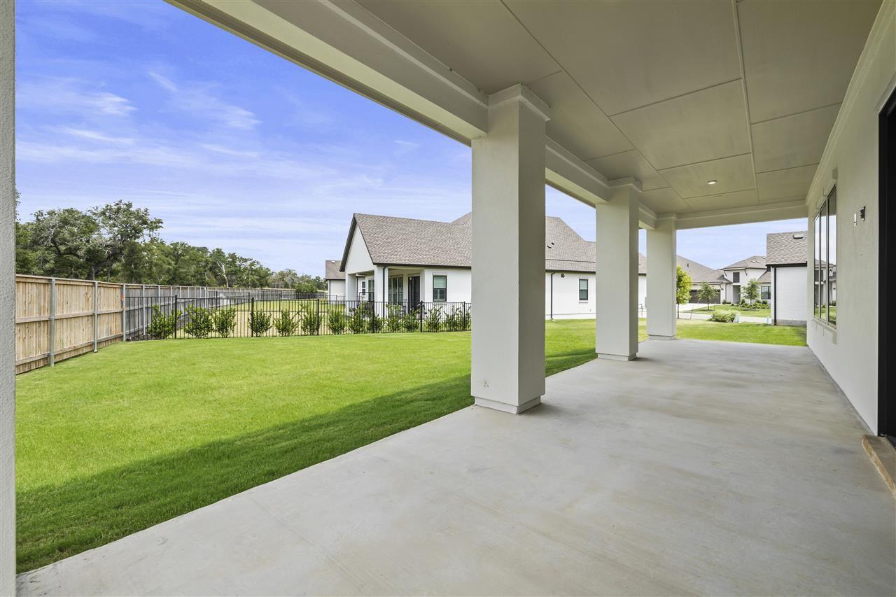 101 Alava Way Property Photo 17