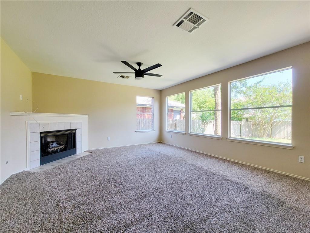 610 Cenizo Path Property Photo 4