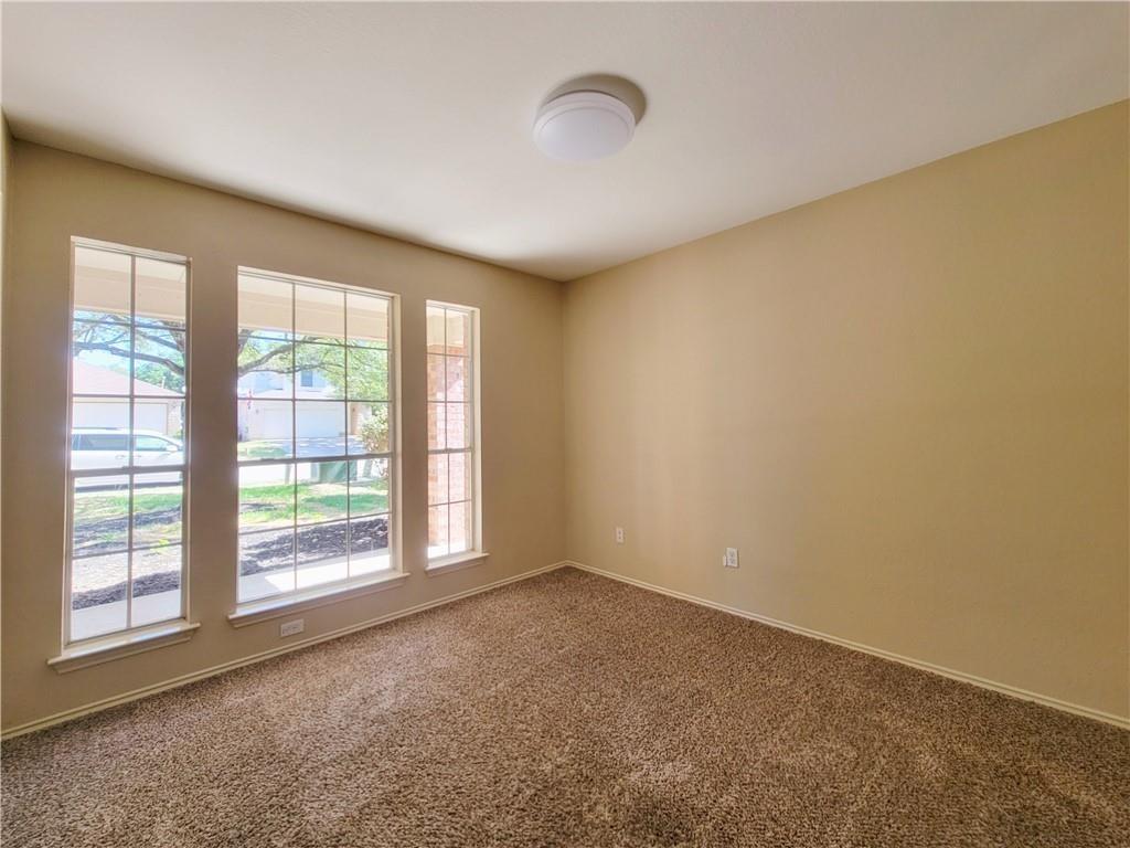 610 Cenizo Path Property Photo 8
