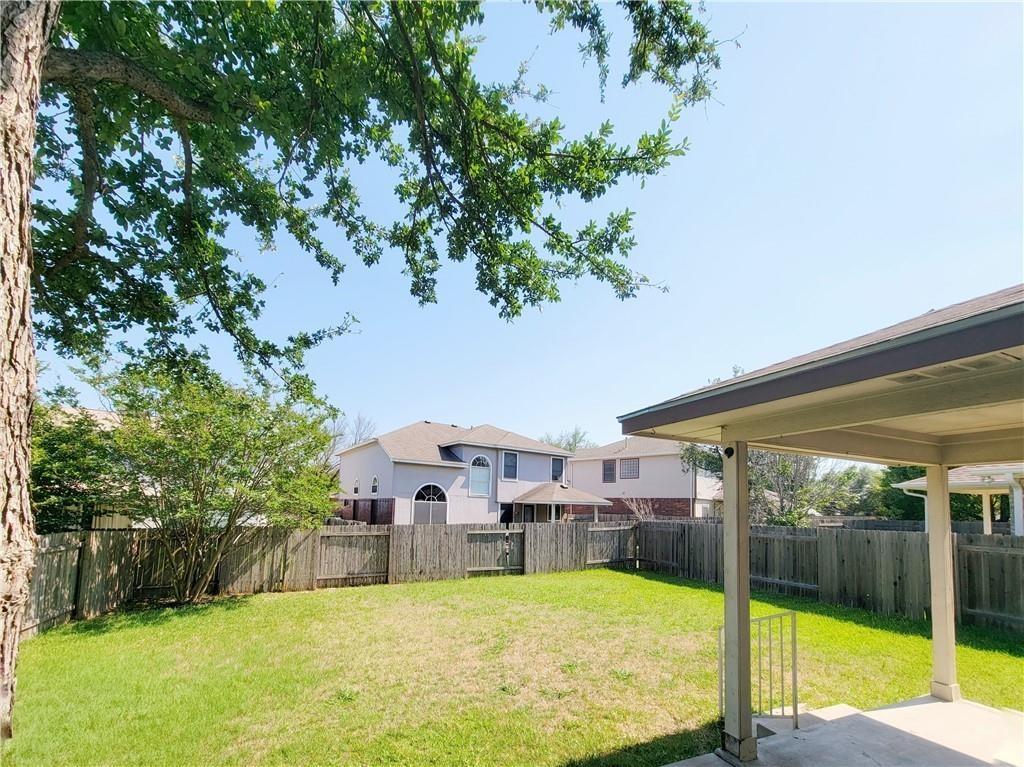 610 Cenizo Path Property Photo 18