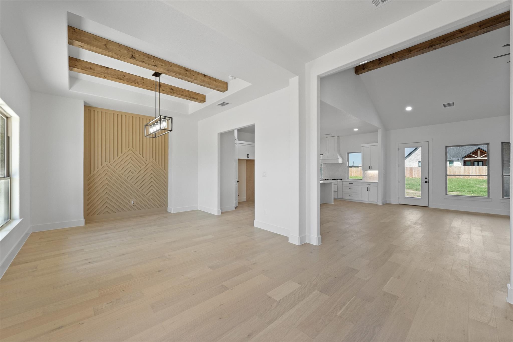 4048 Aerie St Property Photo 6